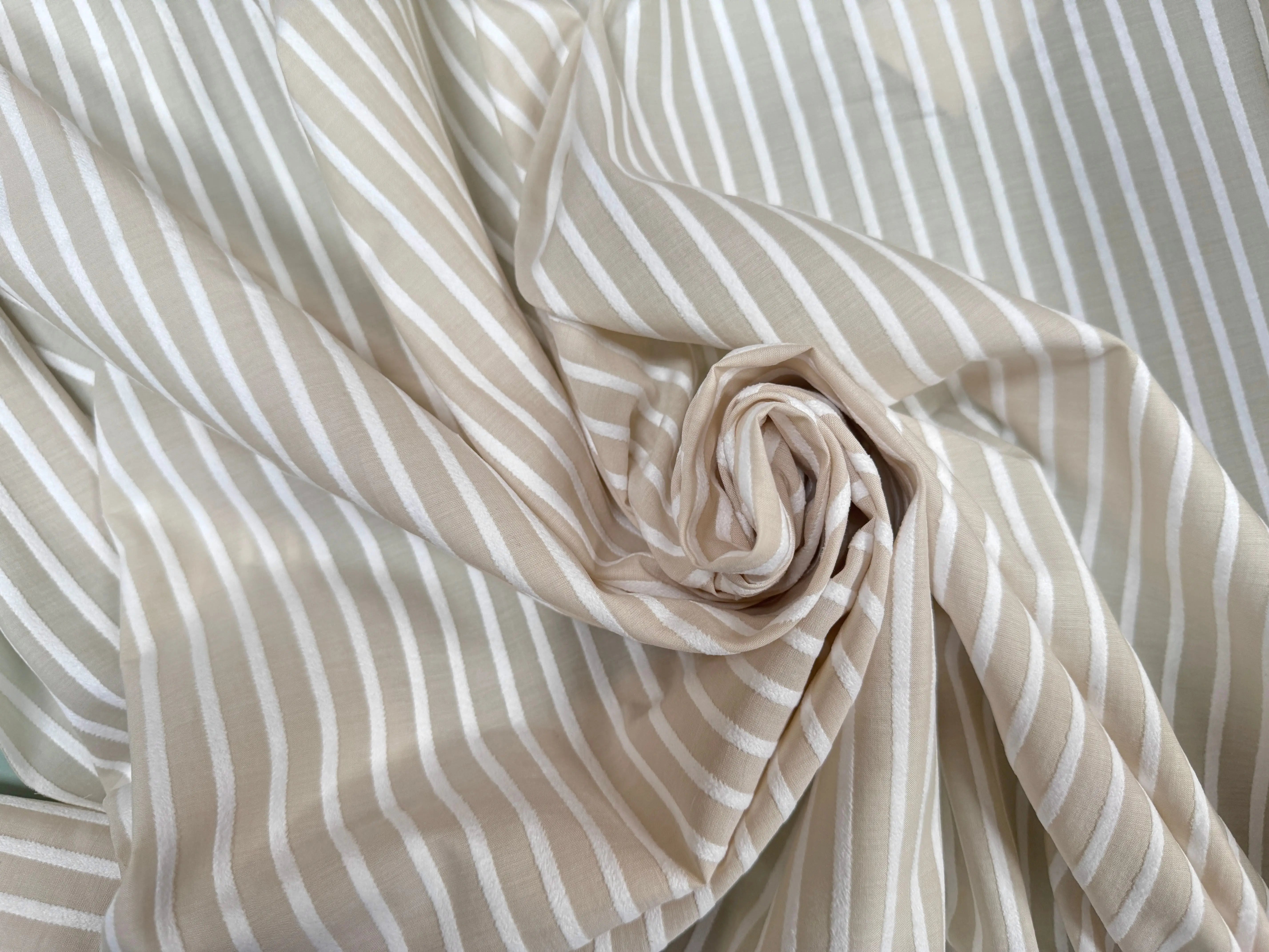 TISSU COTON CREME À RAYURES DUVETEUSES - My Little Coupon