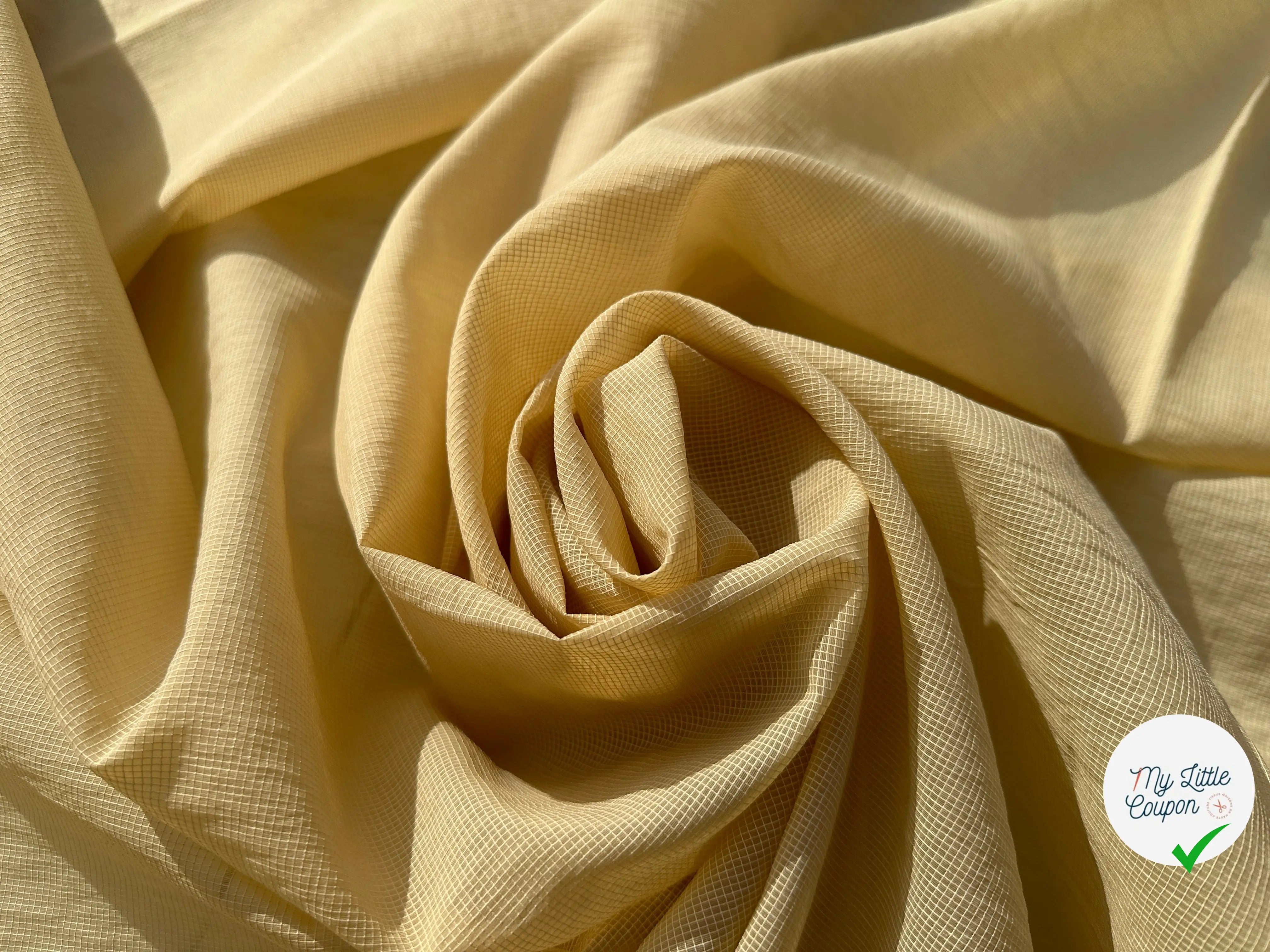 TISSU COUPE VENT ORGANZA MODERNE MSO