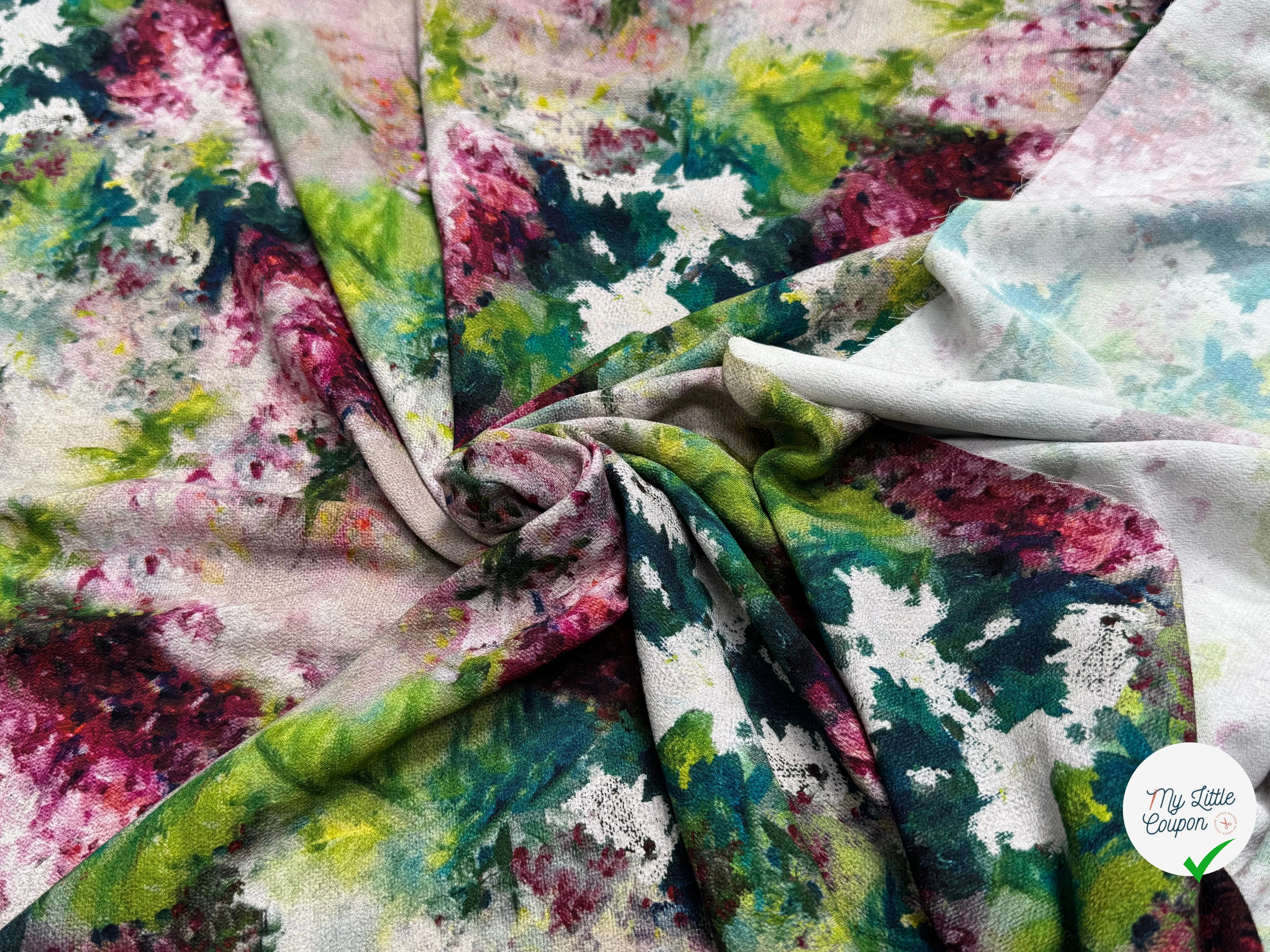 TISSU CRÊPE DE VISCOSE FLUIDE IMPRIMÉ FLORAL CANDY HORTENSIA - My Little Coupon