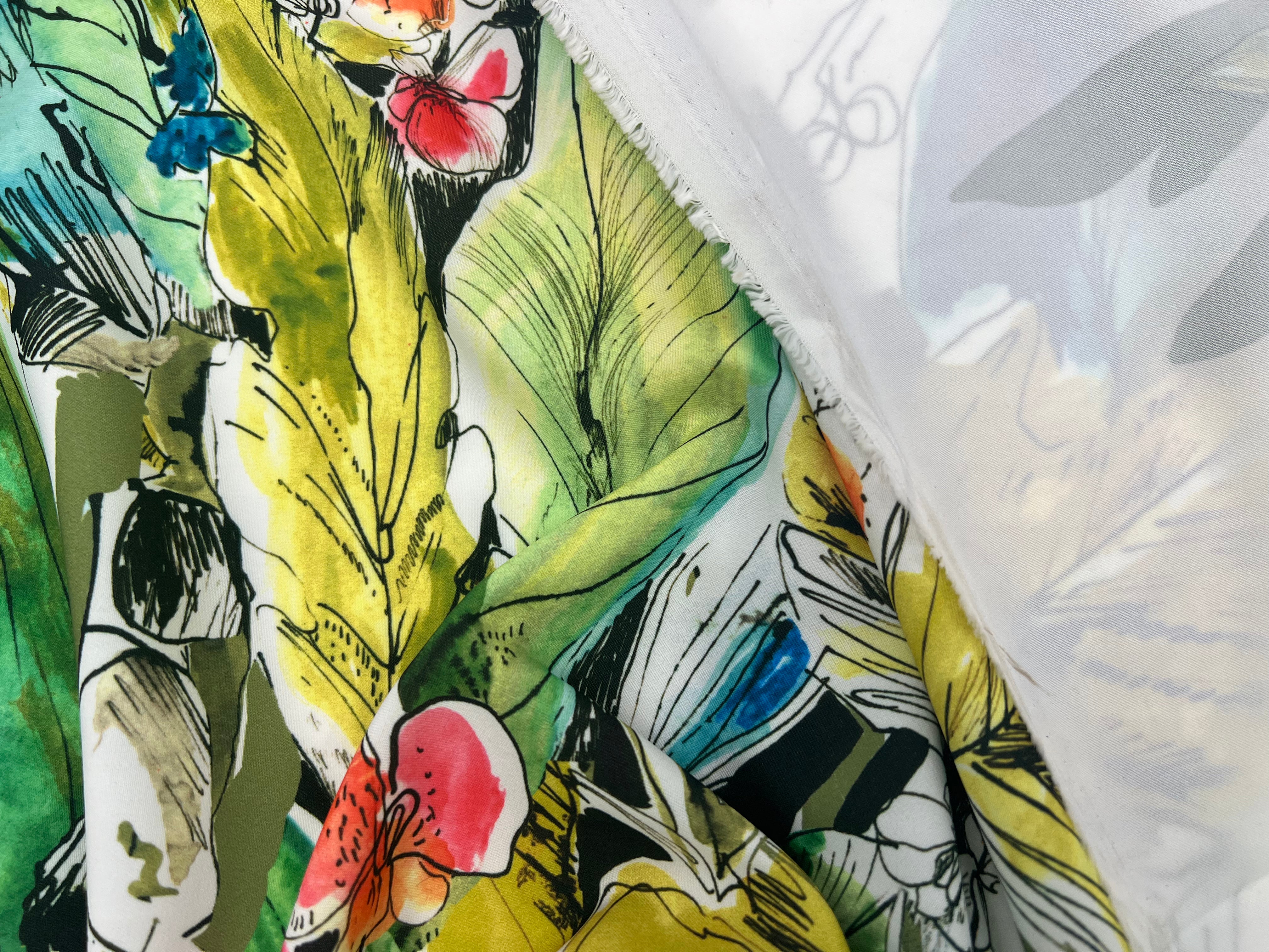 TISSU FLUIDE IMPRIMÉ STRETCH AQUARELLE BOTANIQUE MOTIF PLACÉ MSO
