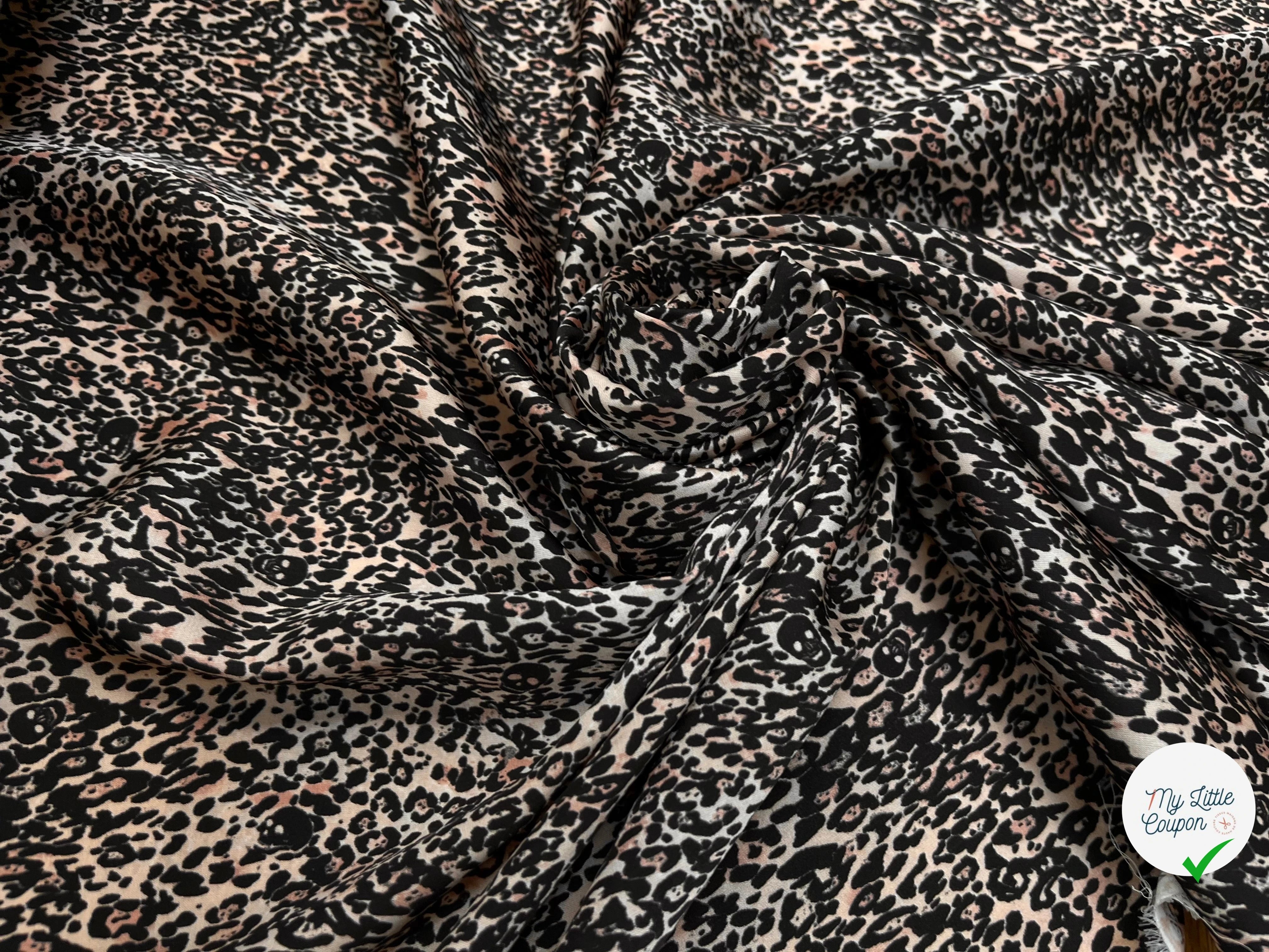 TISSU FLUIDE LÉOPARD SAVANE LÉGÈREMENT SATINÉ - My Little Coupon