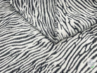 TISSU JACQUARD MOTIF ZÈBRE BLANC ET NOIR - coupon de 3 mètres - My Little Coupon - tissu - coudre