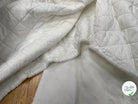 TISSU MATELASSÉ BLANC MOTIF LOSANGE ENVERS DOUX - My Little Coupon
