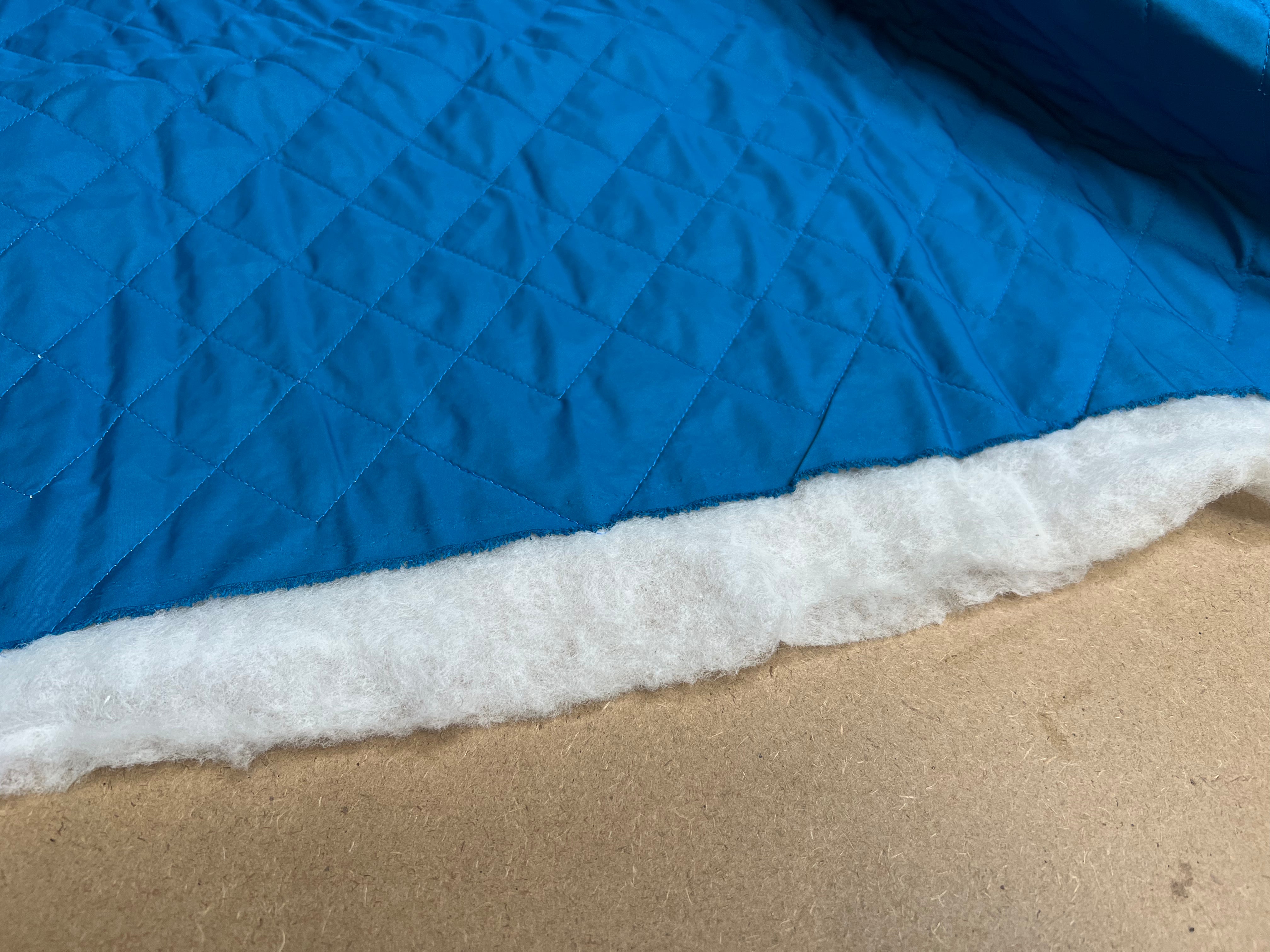 TISSU MATELASSÉ BLEU ÉCLATANT - My Little Coupon
