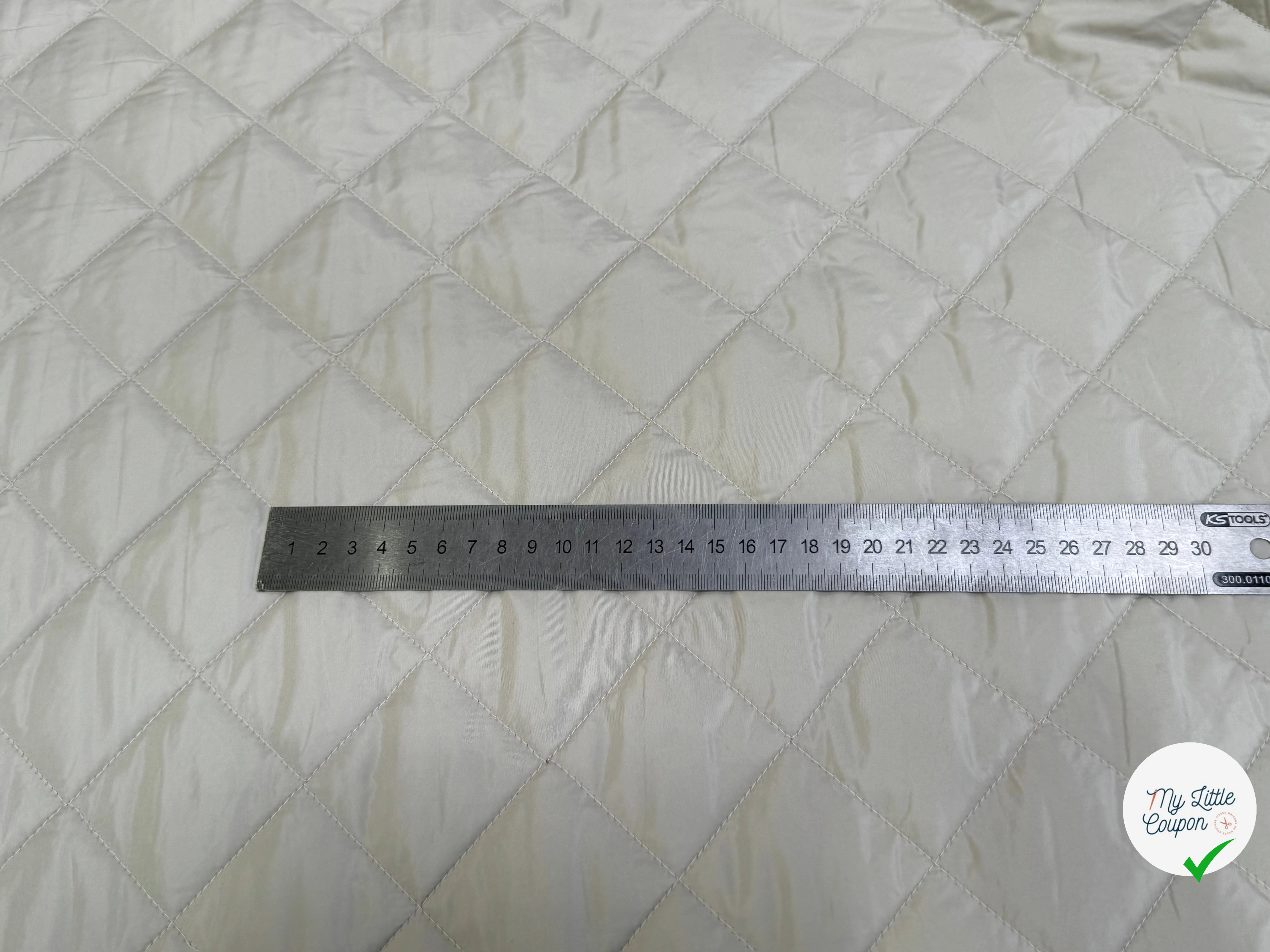 TISSU MATELASSÉ DEUX FACE DOUDOUNE GREIGE & STONE LOSANGE - My Little Coupon