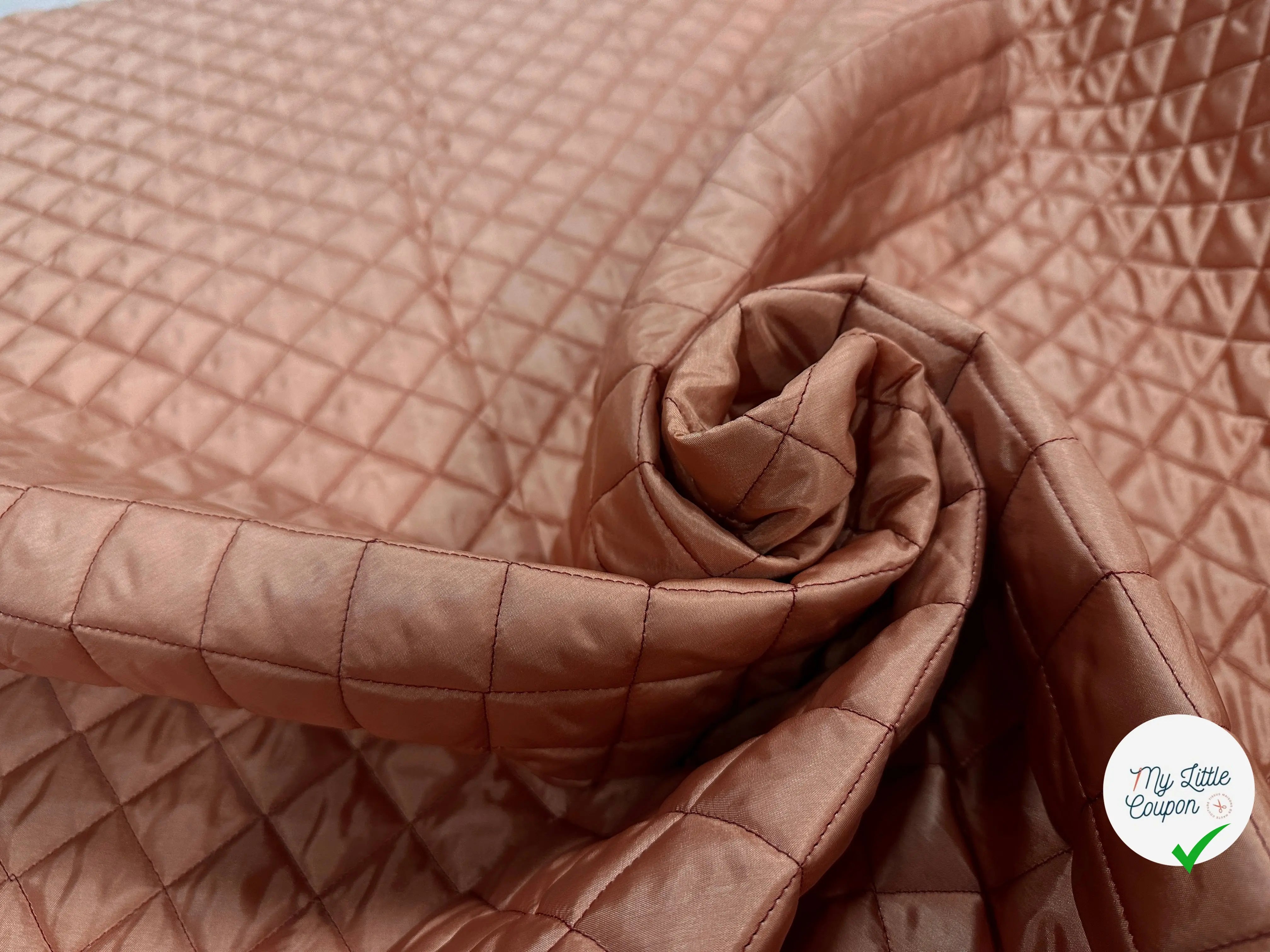 TISSU MATELASSÉ DOUDOUNE DOUBLE FACE CHIC MATELASSAGE FRANÇAIS MLC INTERN