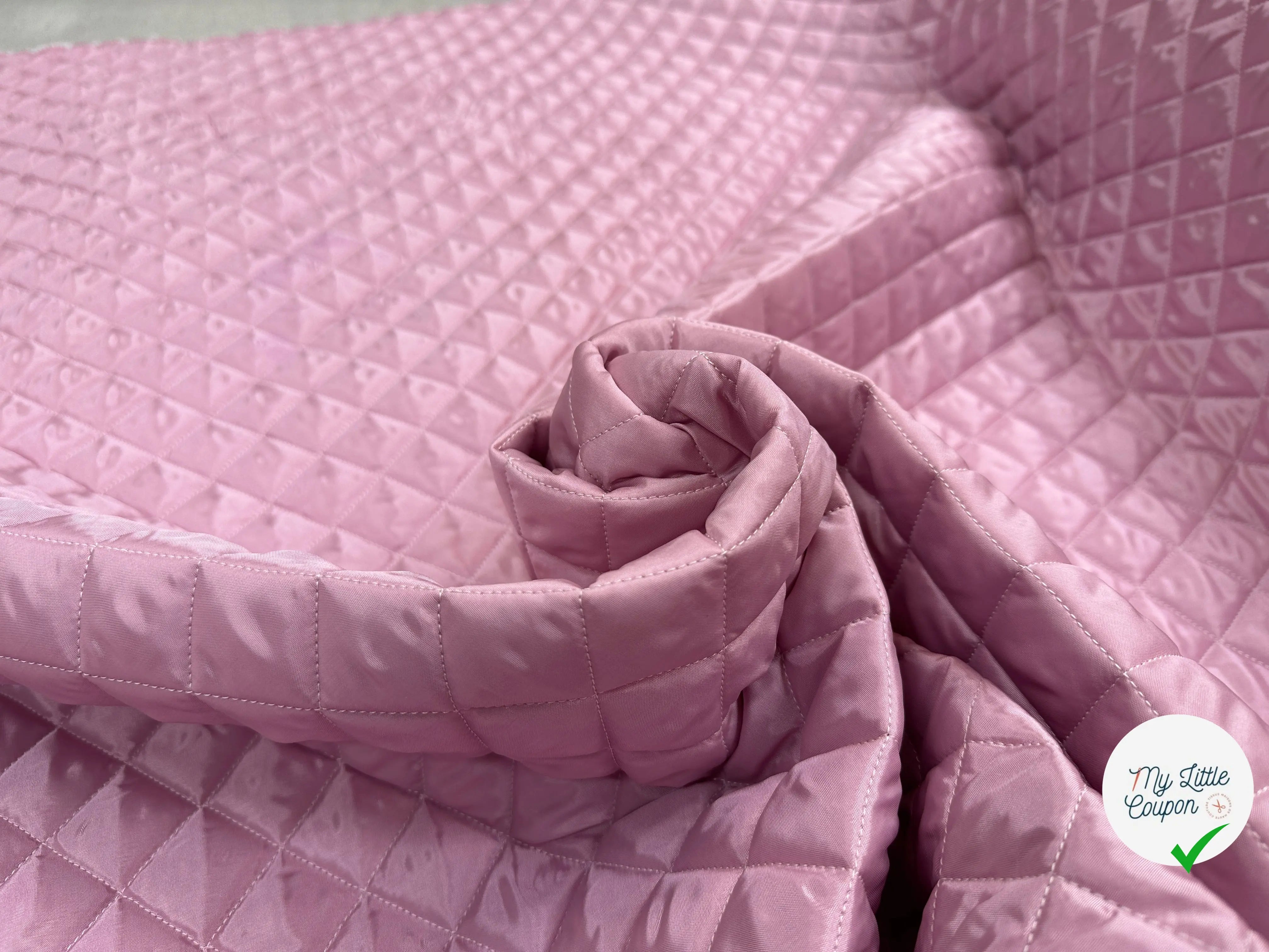 TISSU MATELASSÉ DOUDOUNE DOUBLE FACE CHIC MATELASSAGE FRANÇAIS - My Little Coupon