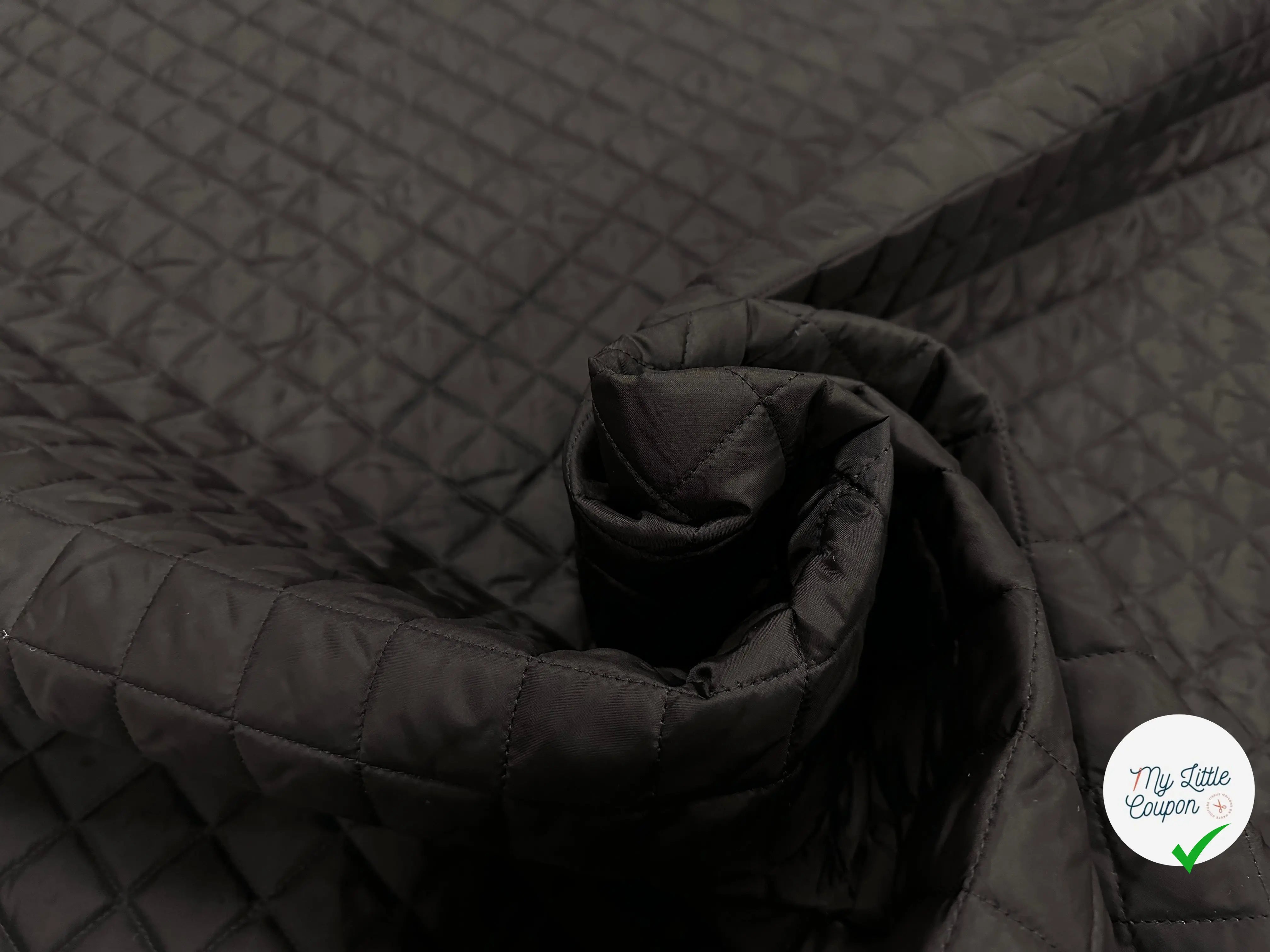TISSU MATELASSÉ NOIR DOUDOUNE CHIC MATELASSAGE FRANÇAIS SIMPLE FACE MLC INTERN