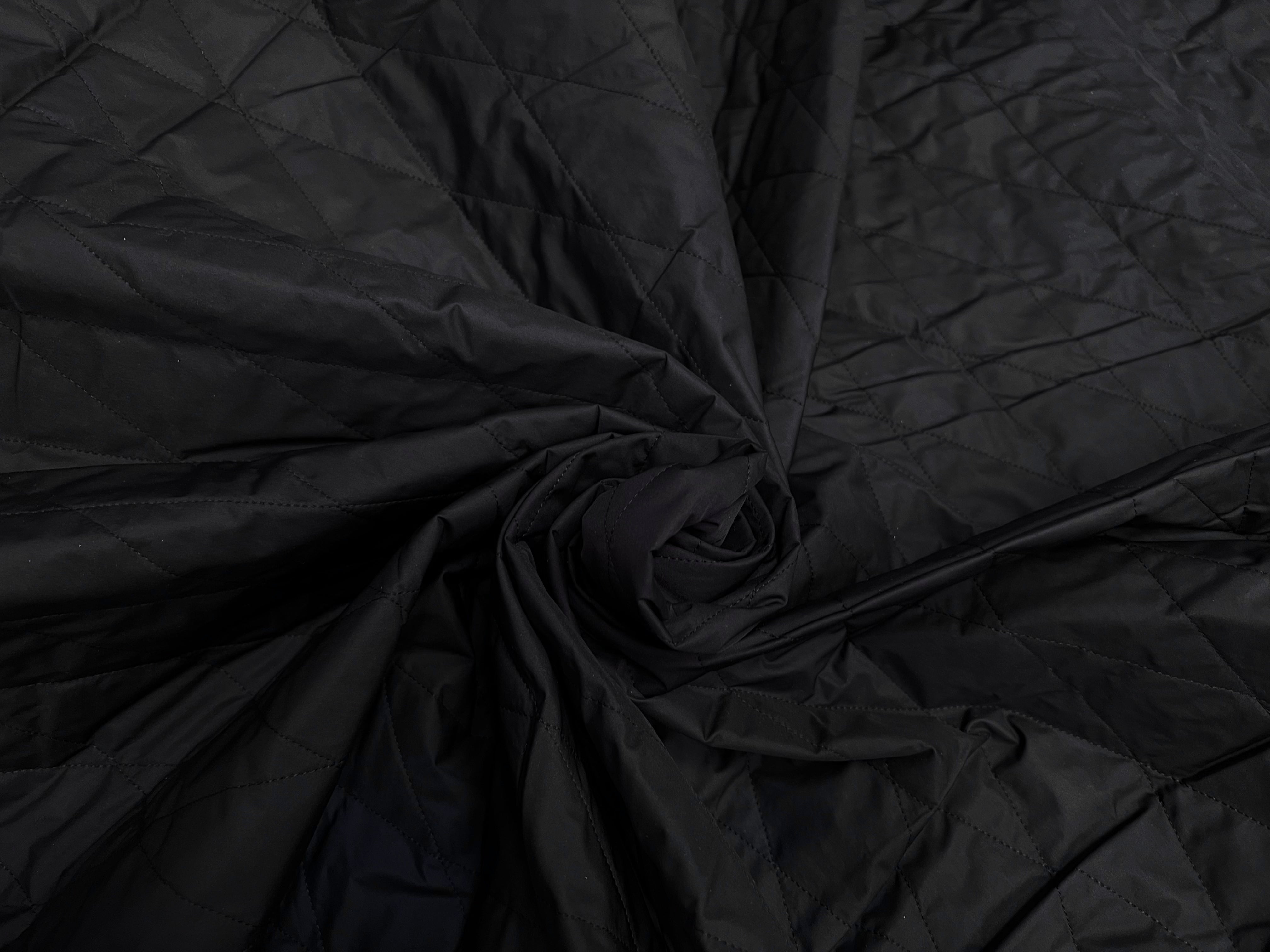 TISSU MATELASSÉ NOIR - My Little Coupon