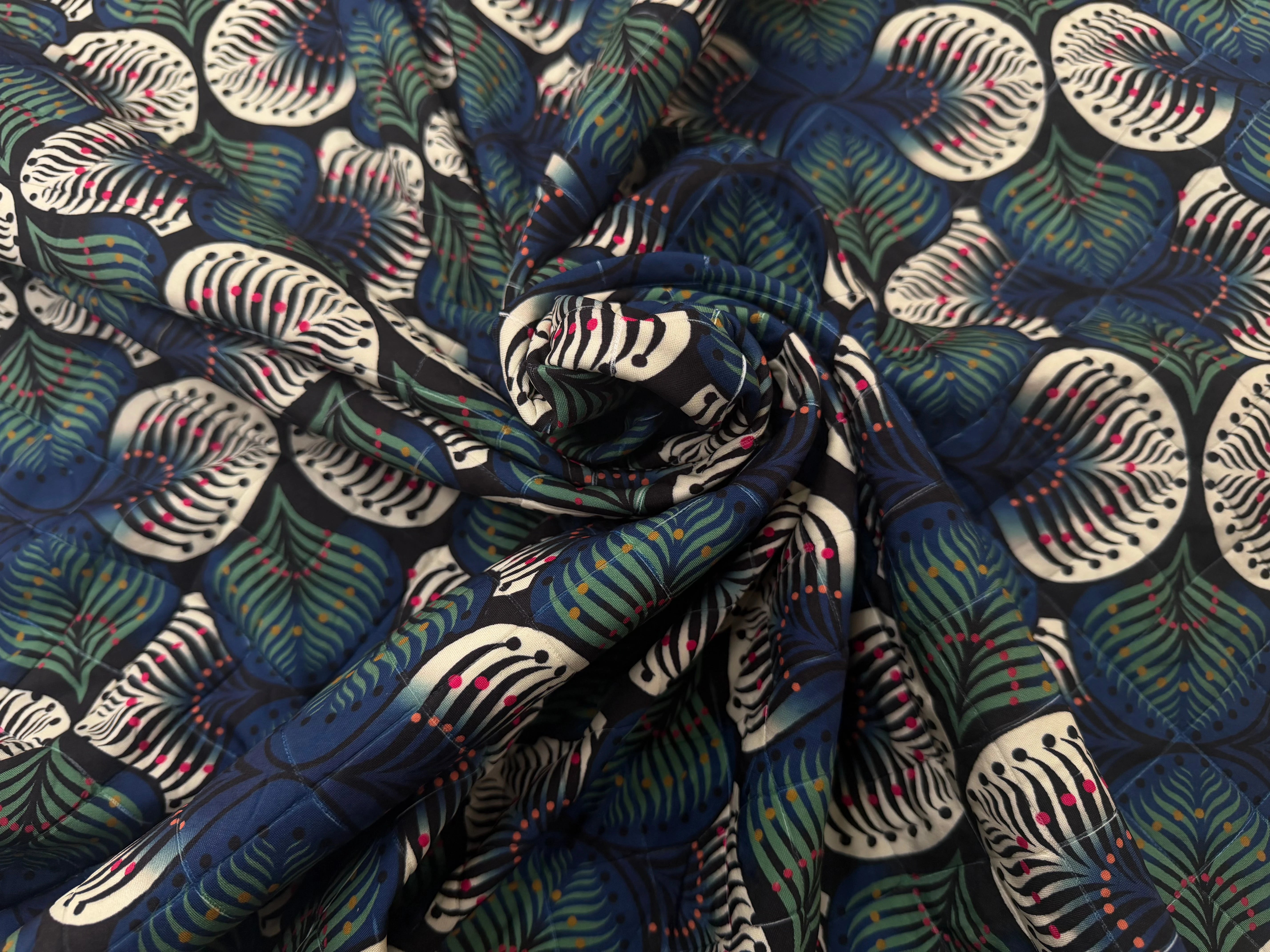 TISSU MATELASSÉ SIMPLE FACE IMPRIMÉ 5 - My Little Coupon