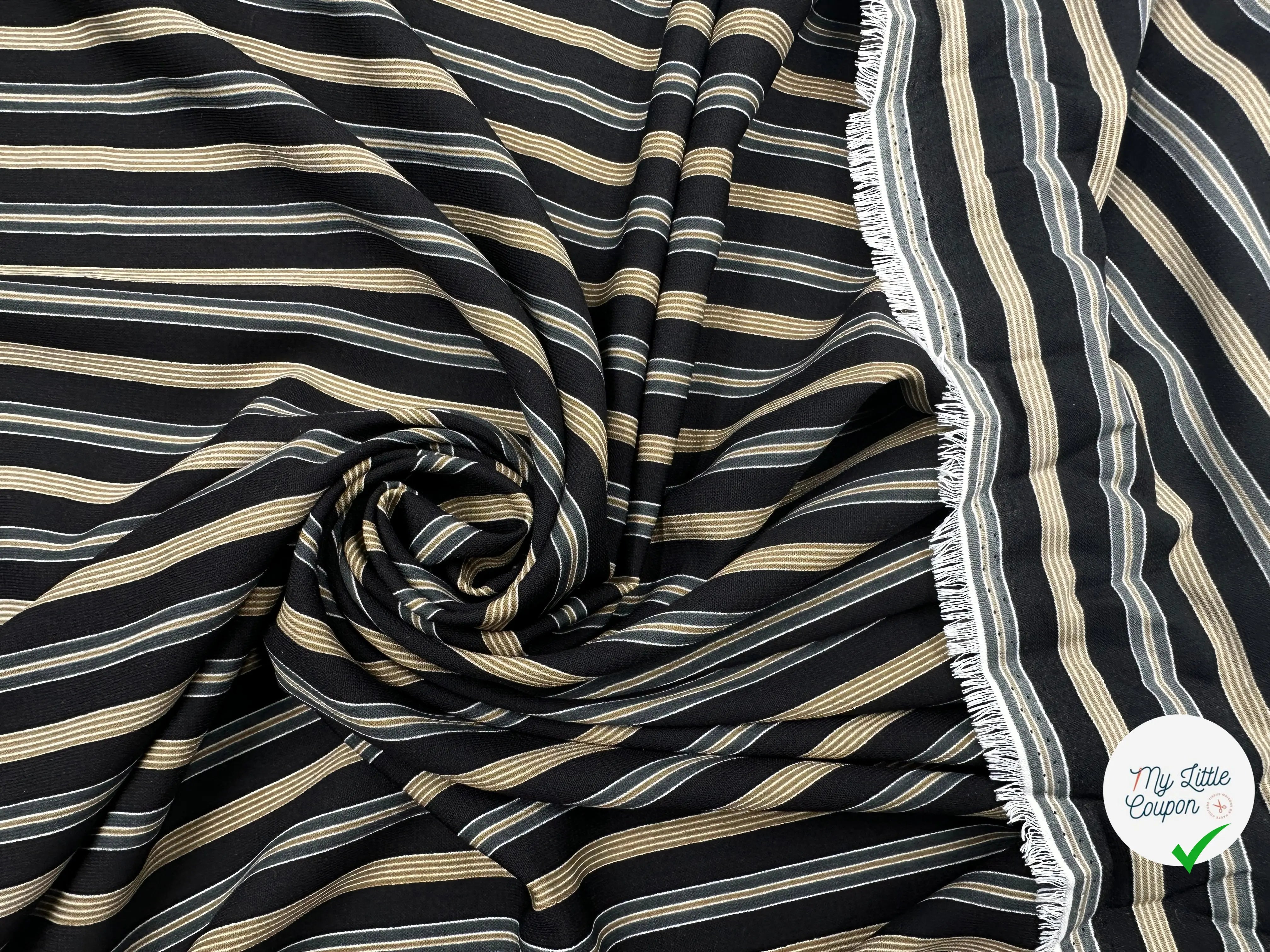 TISSU RAYURES SOBRE MLC INTERN