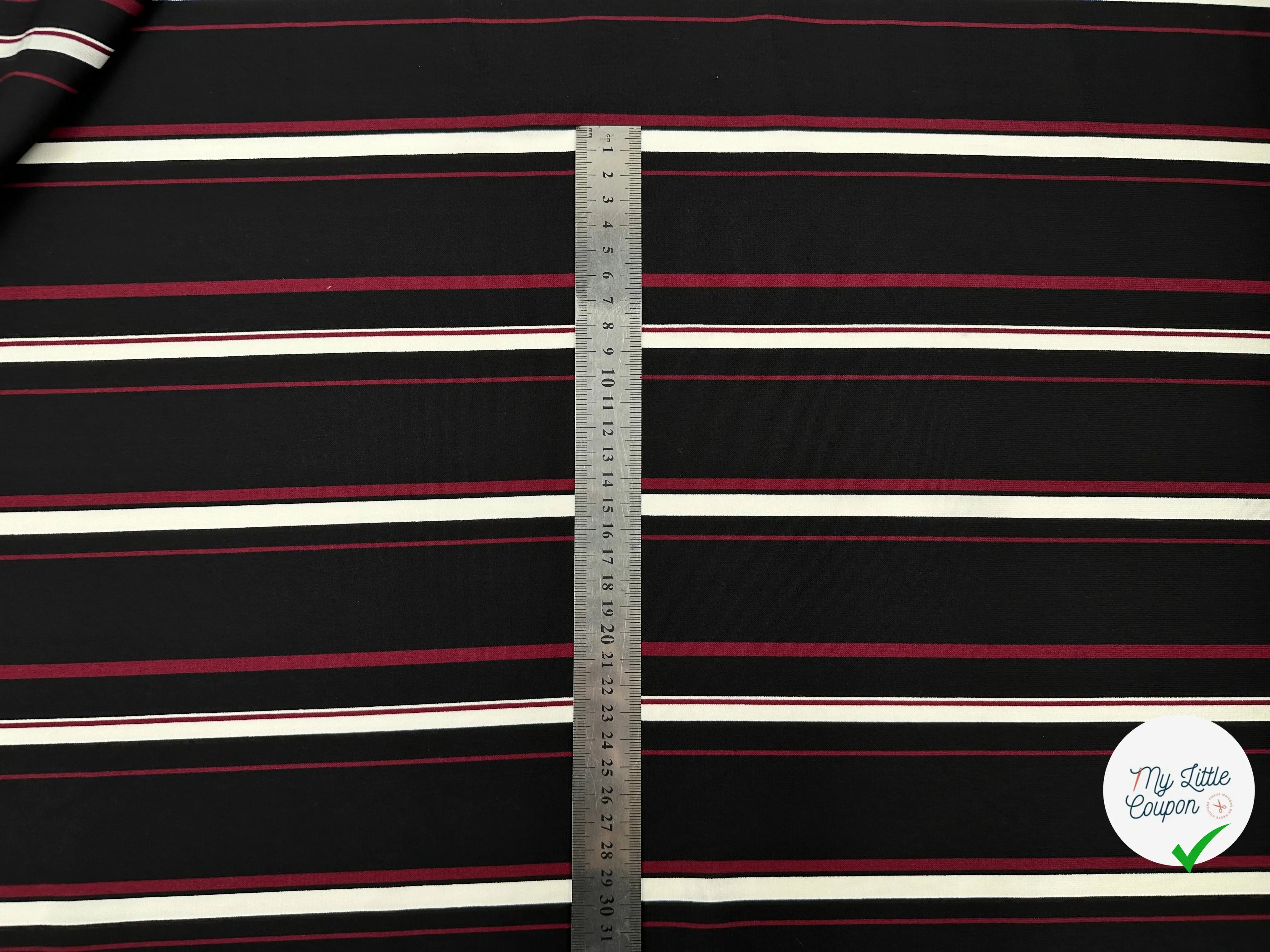TISSU RAYURES SOBRE ROUGE ET NOIR - My Little Coupon