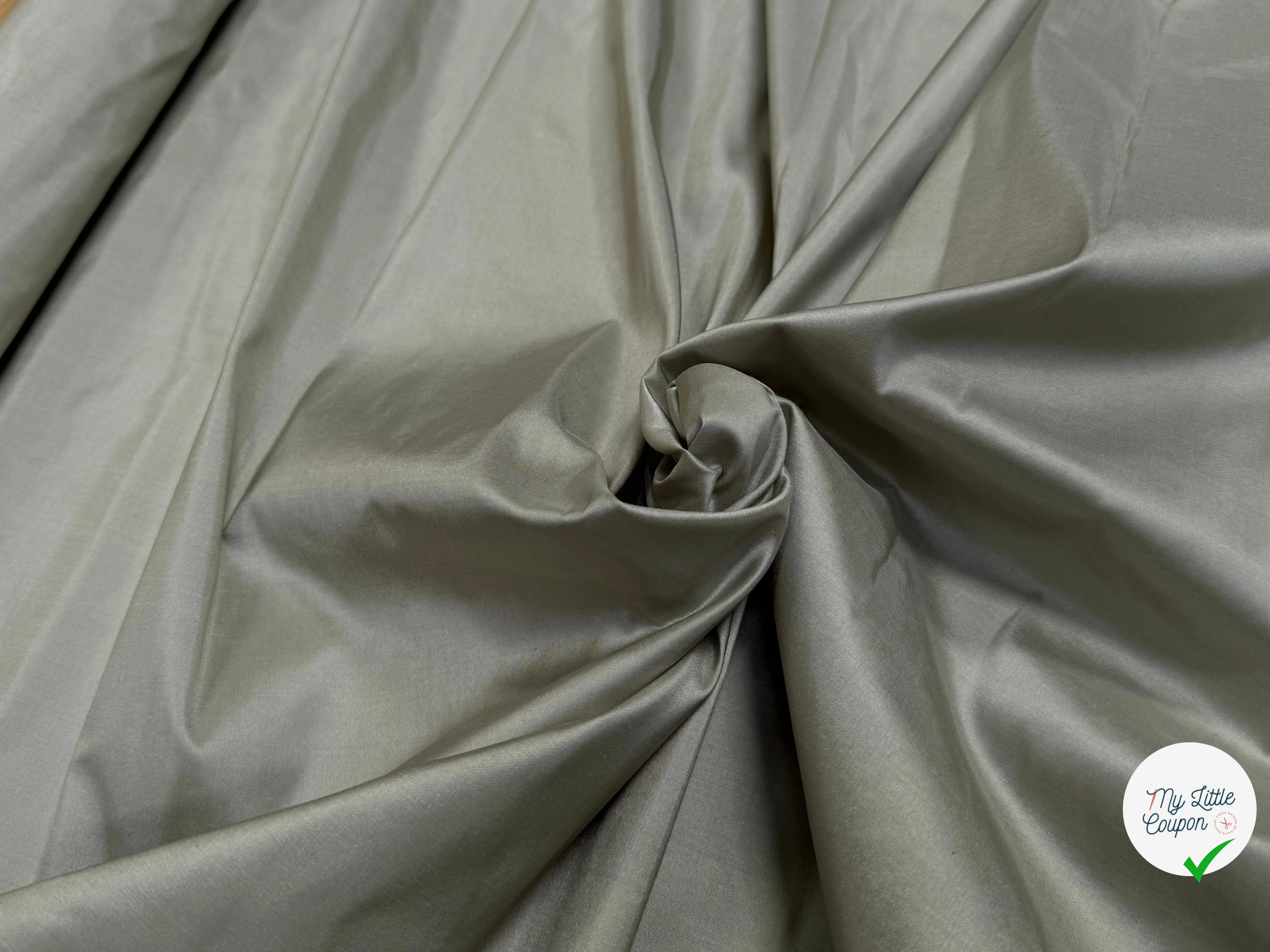 TISSU SATINÉ 100% SOIE BEIGE - My Little Coupon