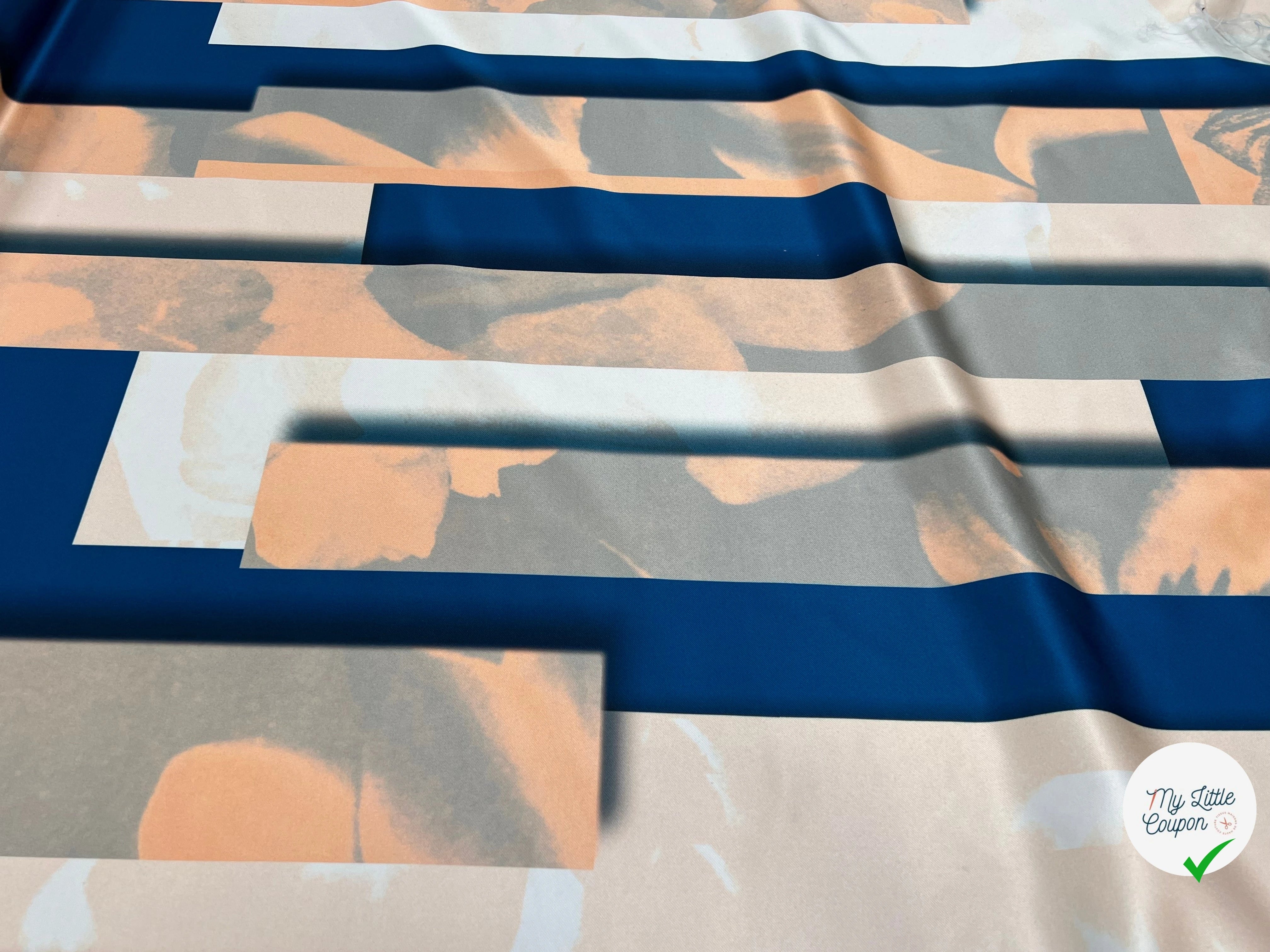 TISSU SATINÉ POLYESTER MOTIF AMBIANCE BLEU ROSE - My Little Coupon