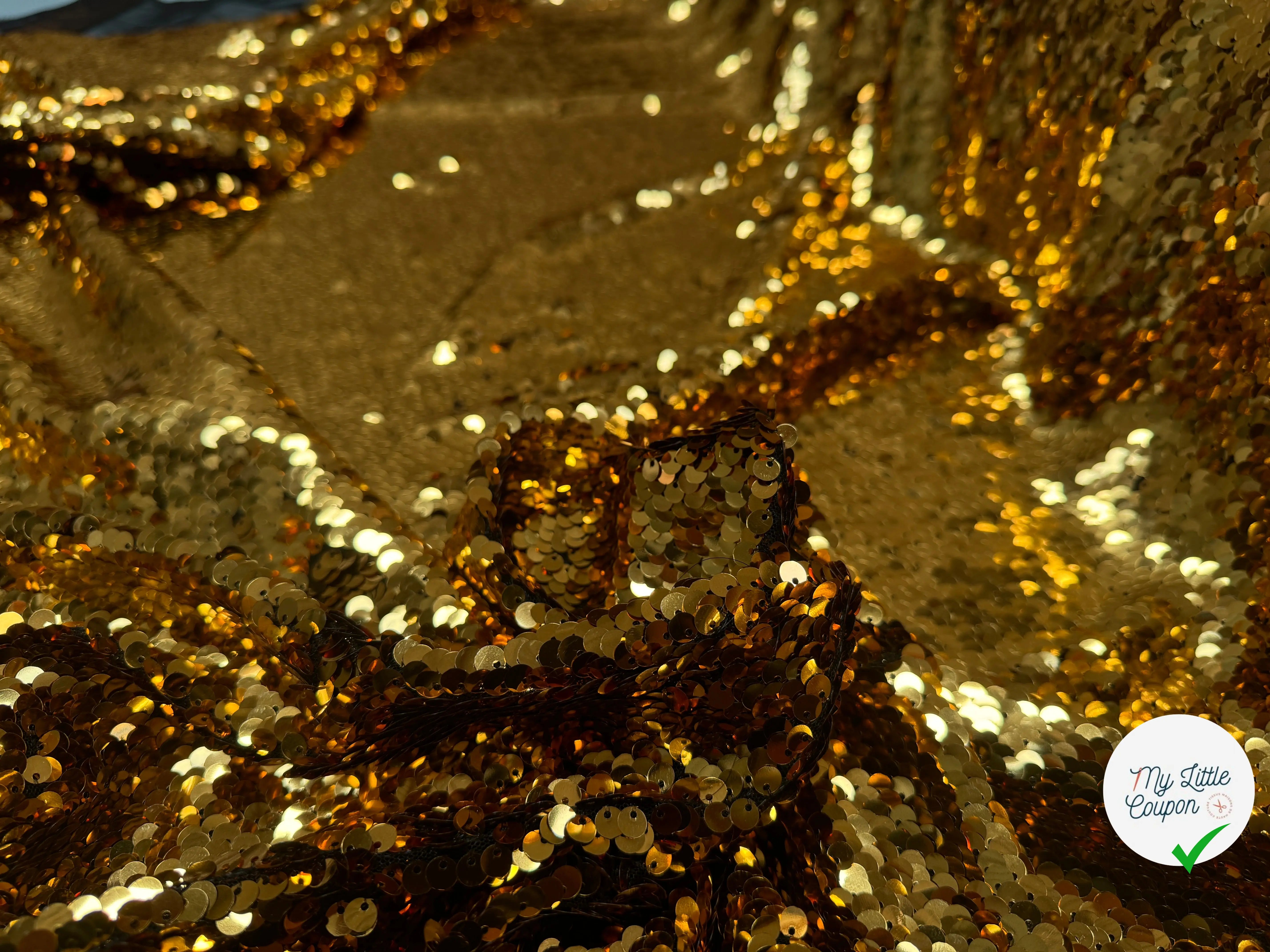 TISSU SEQUIN PAILLETTES SUR TULLE GOLD - My Little Coupon
