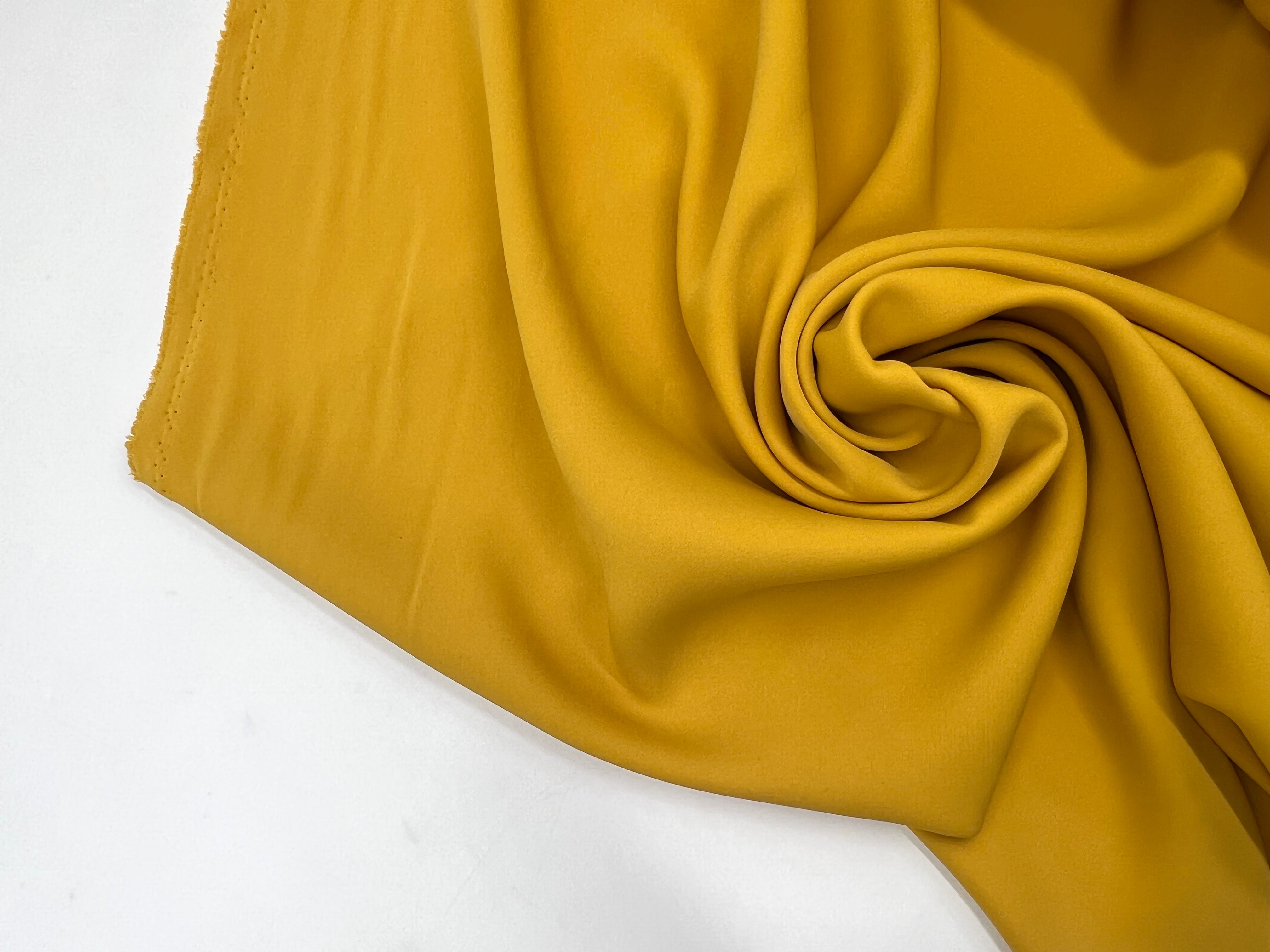 TISSU TECHNO CADY FLUIDE JAUNE OCRE MSO