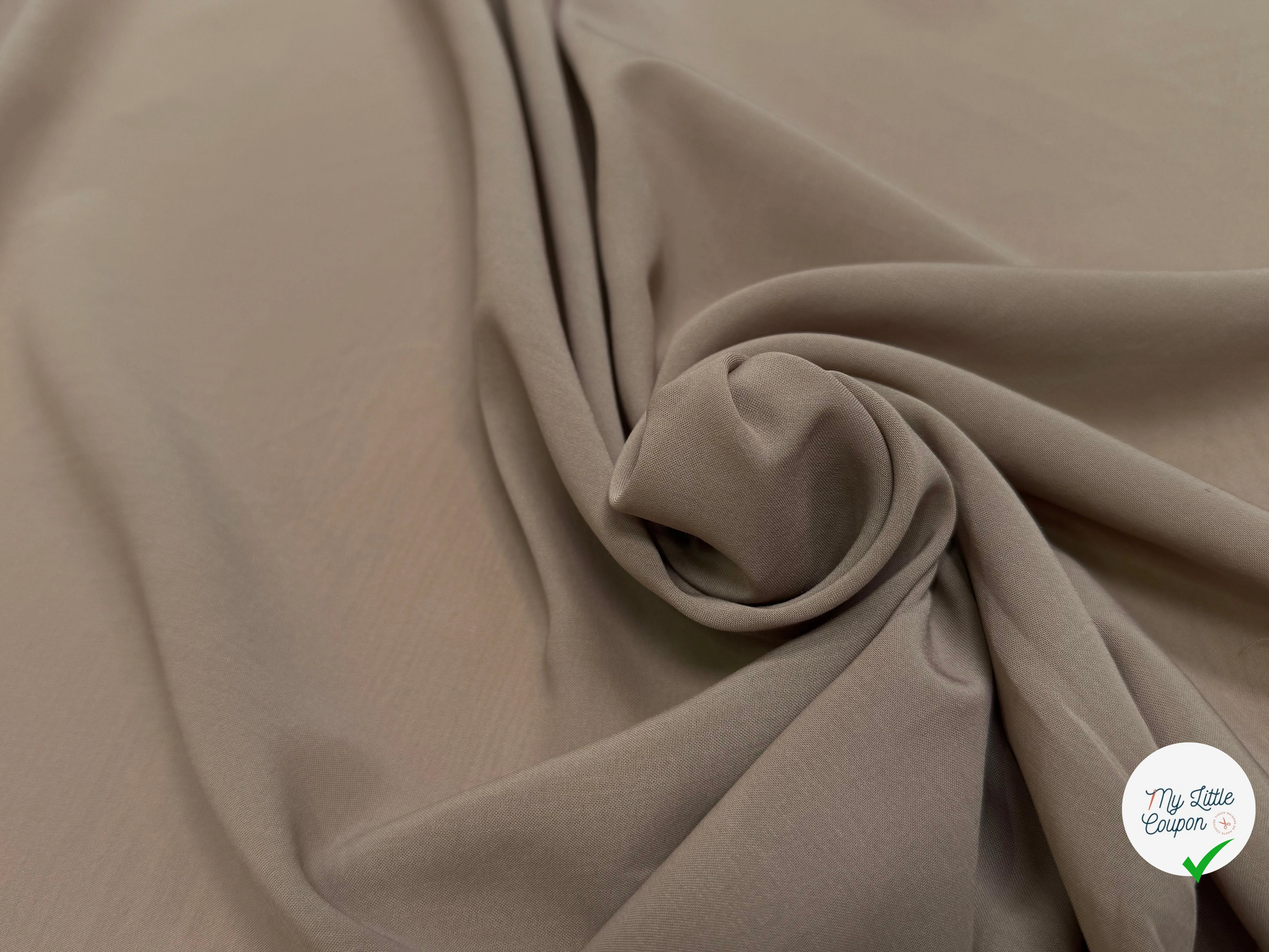TISSU VOILE POLYVISCOSE FAUVE - My Little Coupon