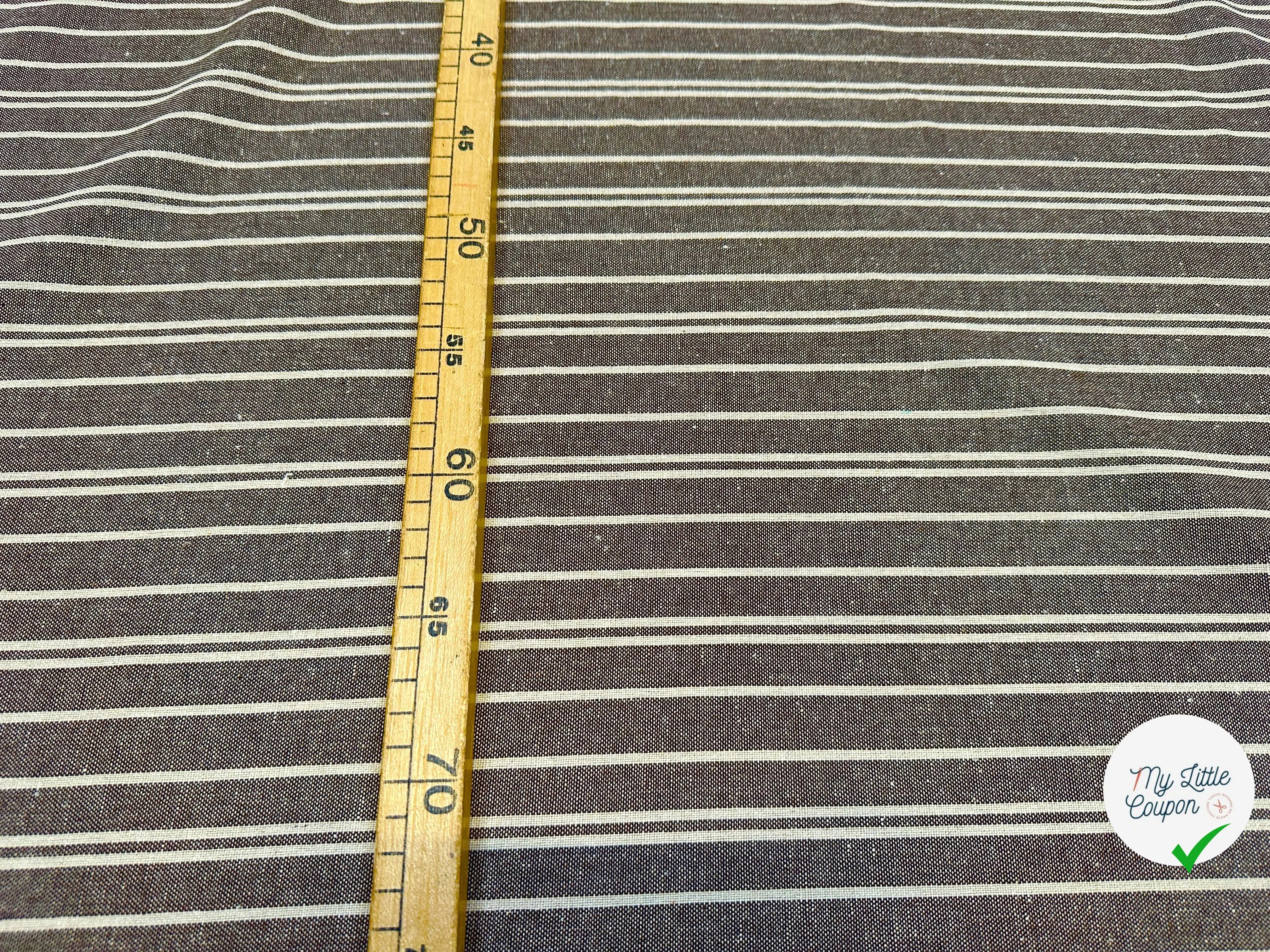 TOILE COTON RAYURES IRREGULIERES ELEGANTES EFFET LIN FOND MARRON PRUNE - My Little Coupon