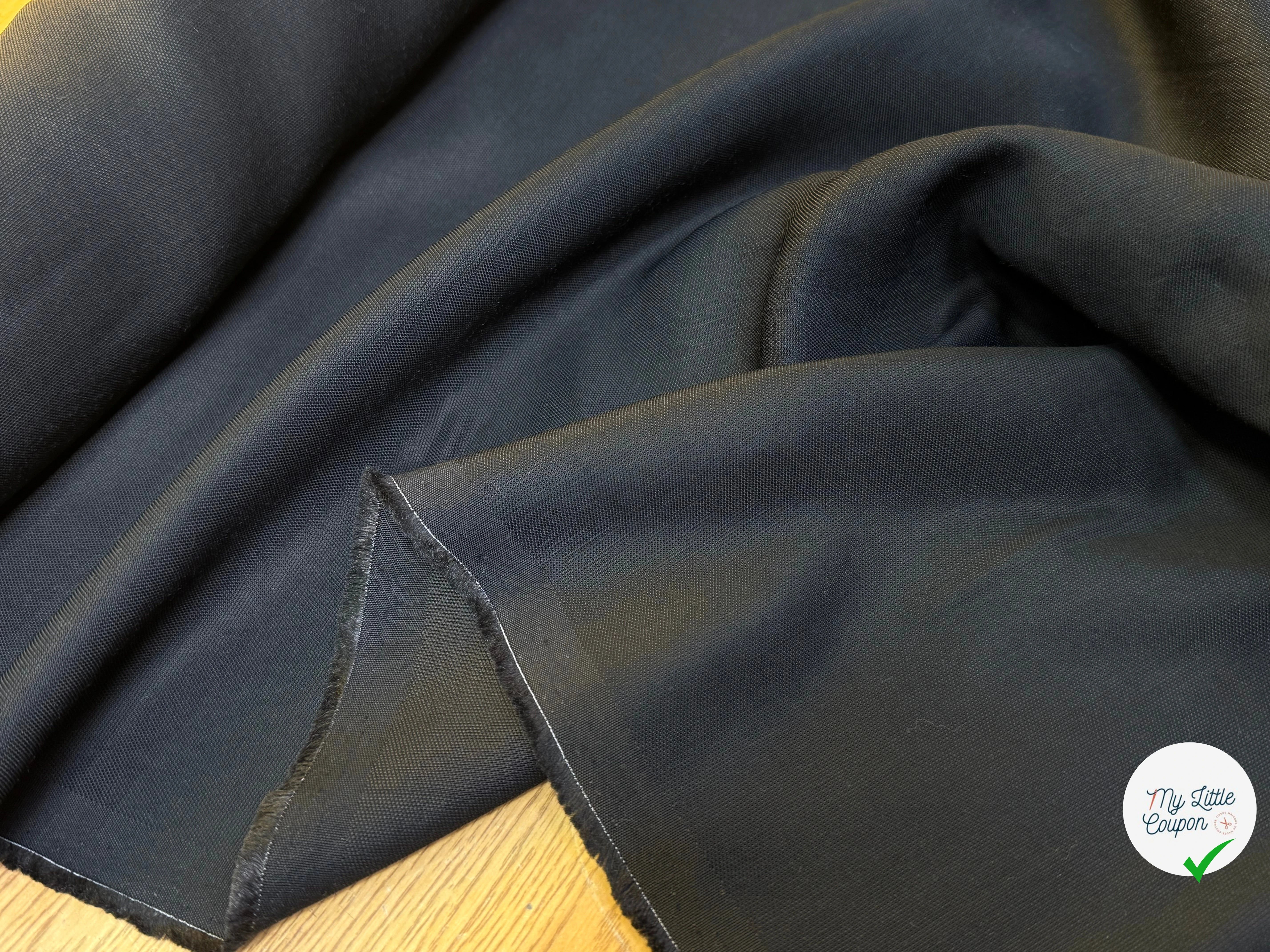 TOILE COTON SOUPLE ASPECT PIQUÉ NOIR - My Little Coupon