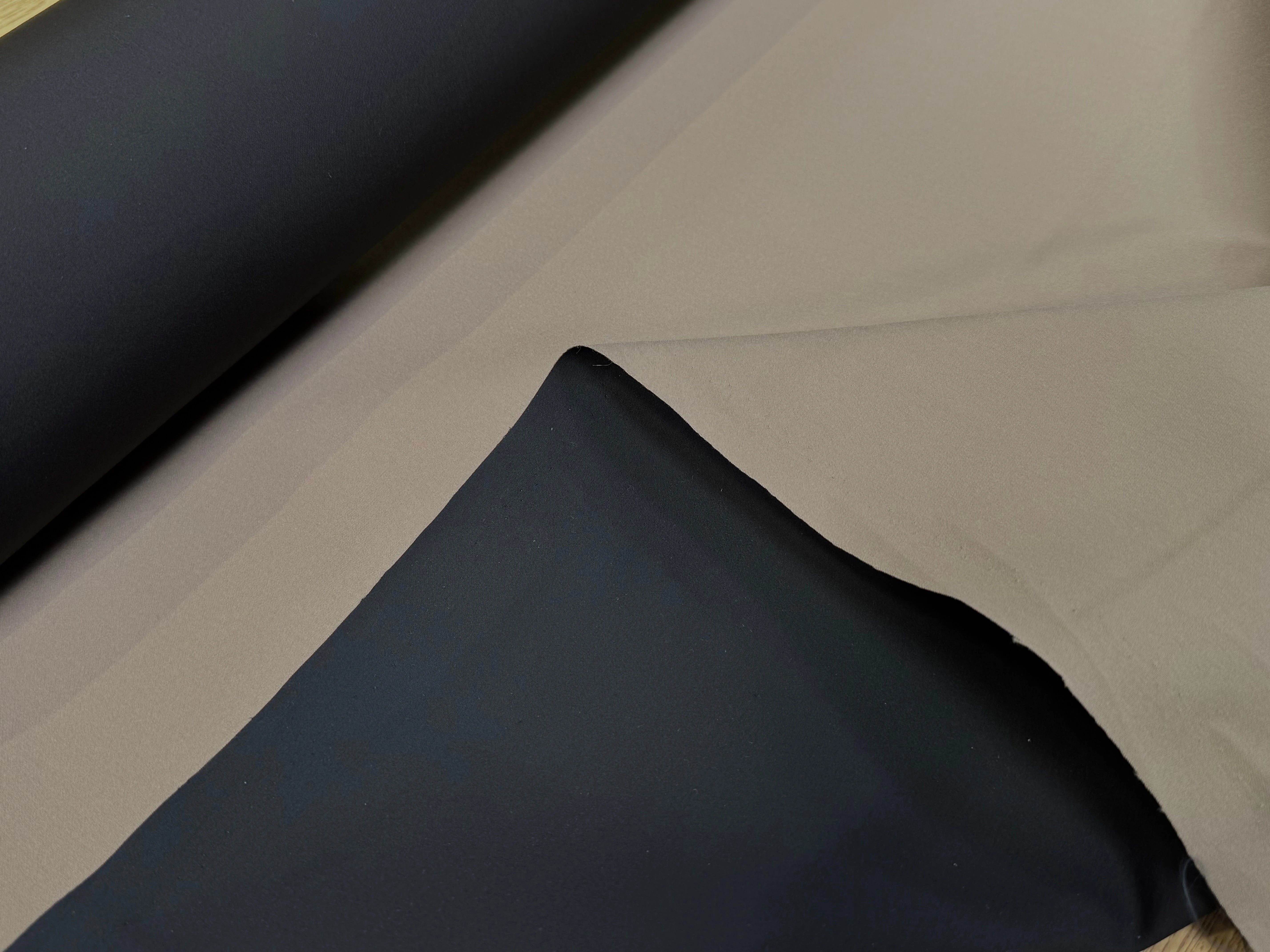 TOILE DE COTON CONTRECOLLÉE STRETCH BEIGE NOIR BELLE TENUE - My Little Coupon
