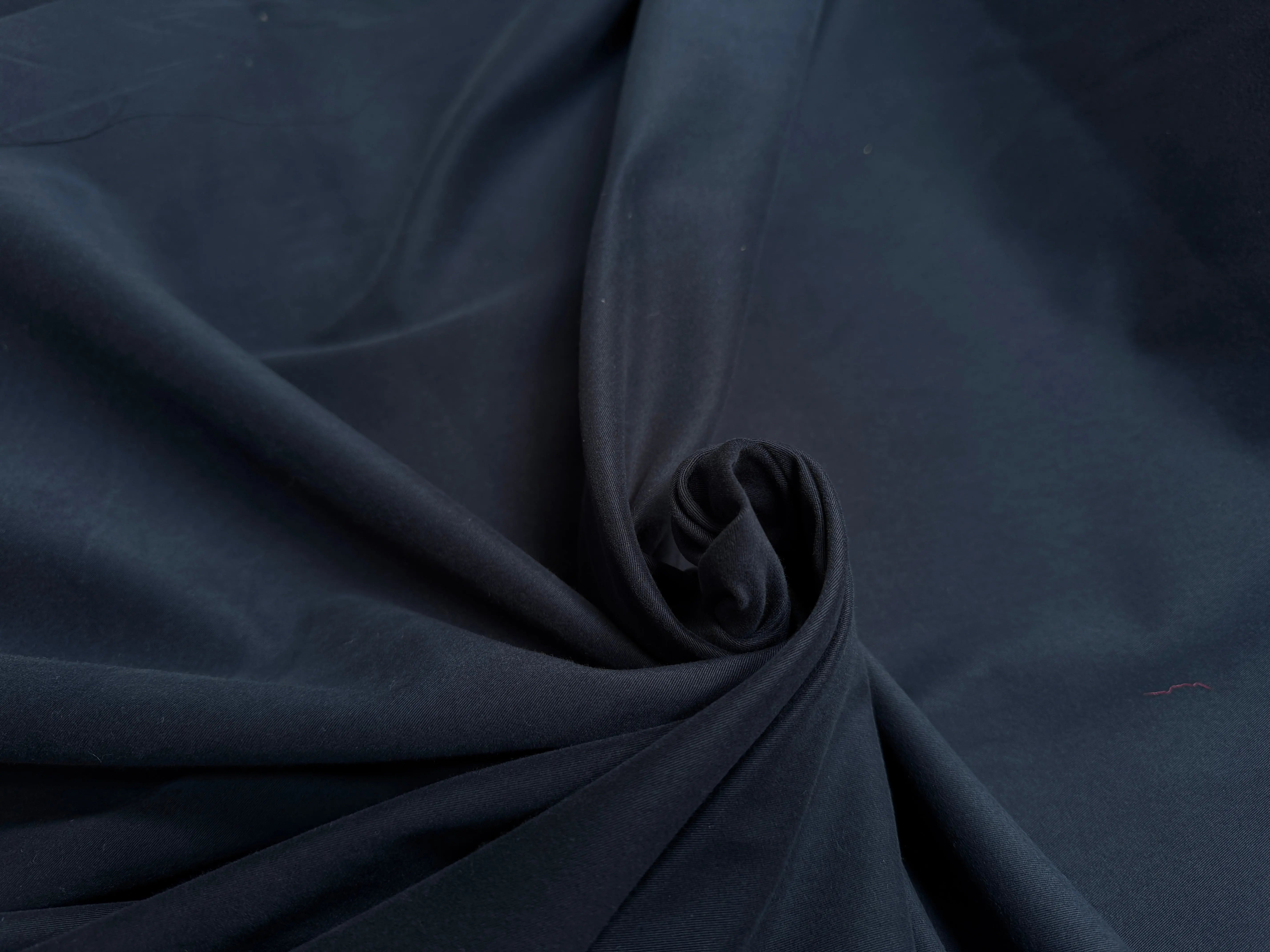 TOILE DE COTON LOURDE NAVY PEACHSKIN - My Little Coupon