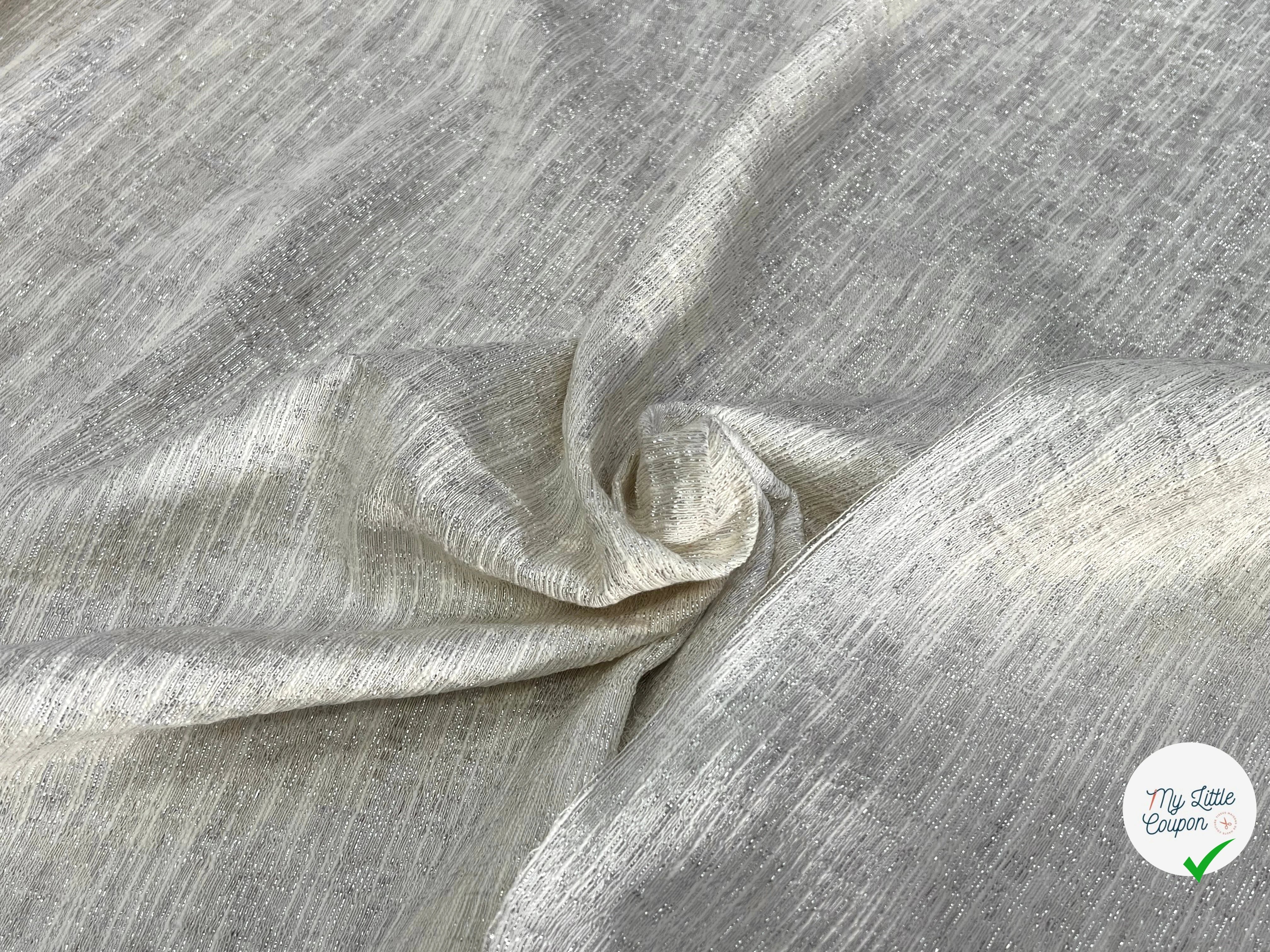 TOILE FIL À FIL TEXTURÉE BLANC CASSÉ FILS ARGENTÉ - My Little Coupon