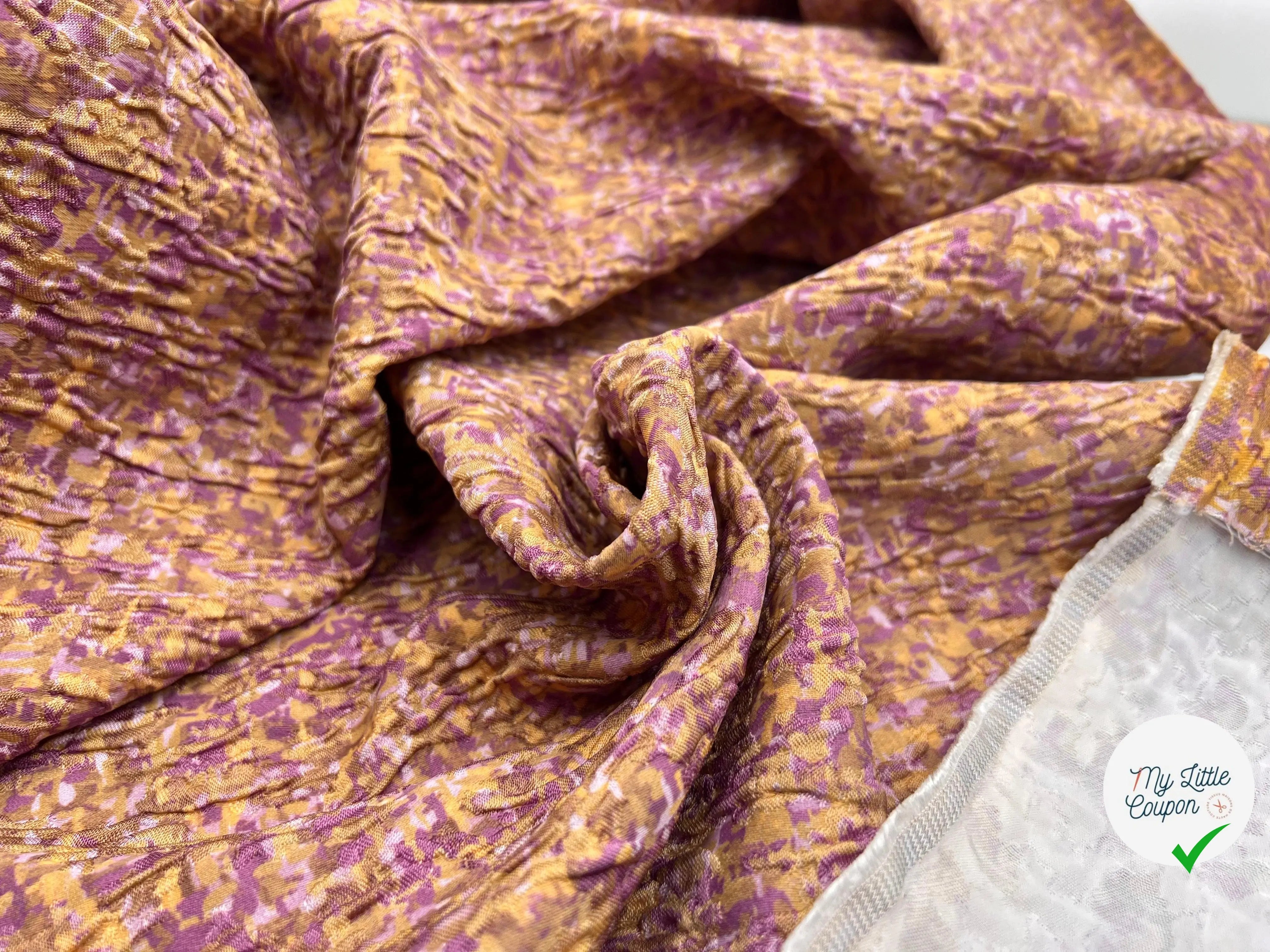TOILE IMPRIMÉE GAUFRÉE STRETCH DUO VIOLET OCRE - My Little Coupon - tissu - coudre