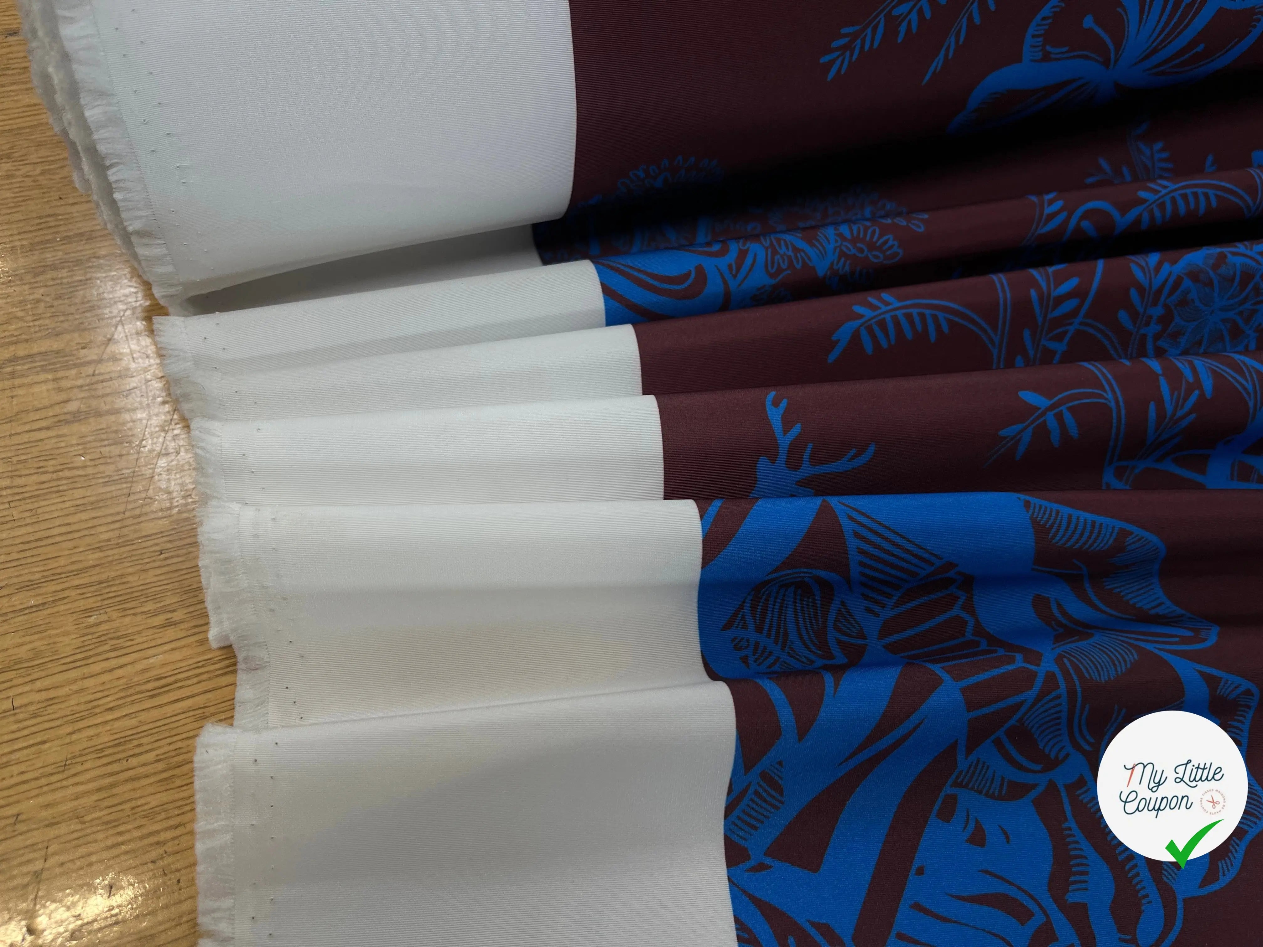 TOILE PARKA MOTIF CREATORE MARRON ET BLEU - My Little Coupon