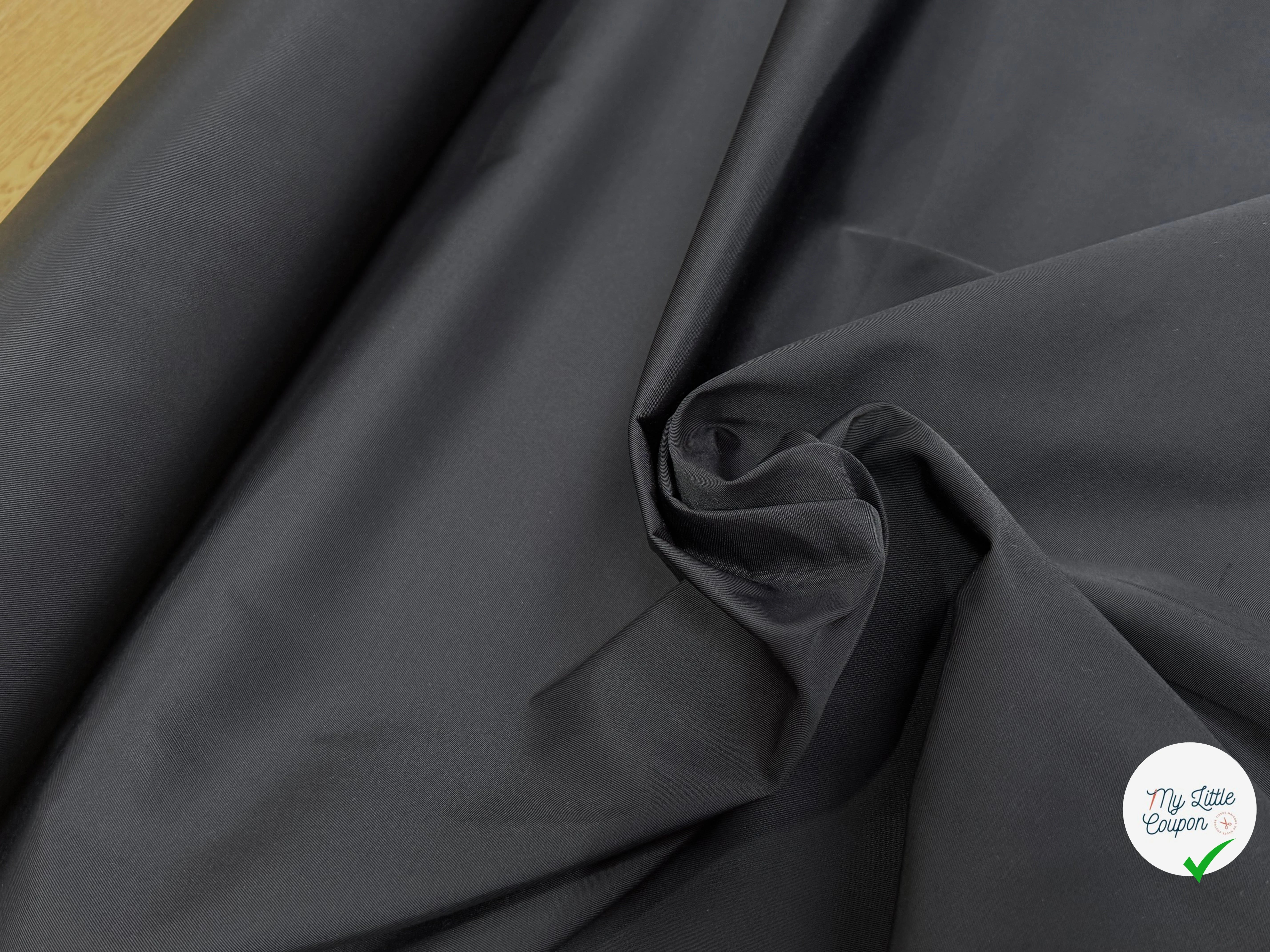 TOILE PARKA POLYAMIDE LOURDE NOIR SERGÉ - My Little Coupon