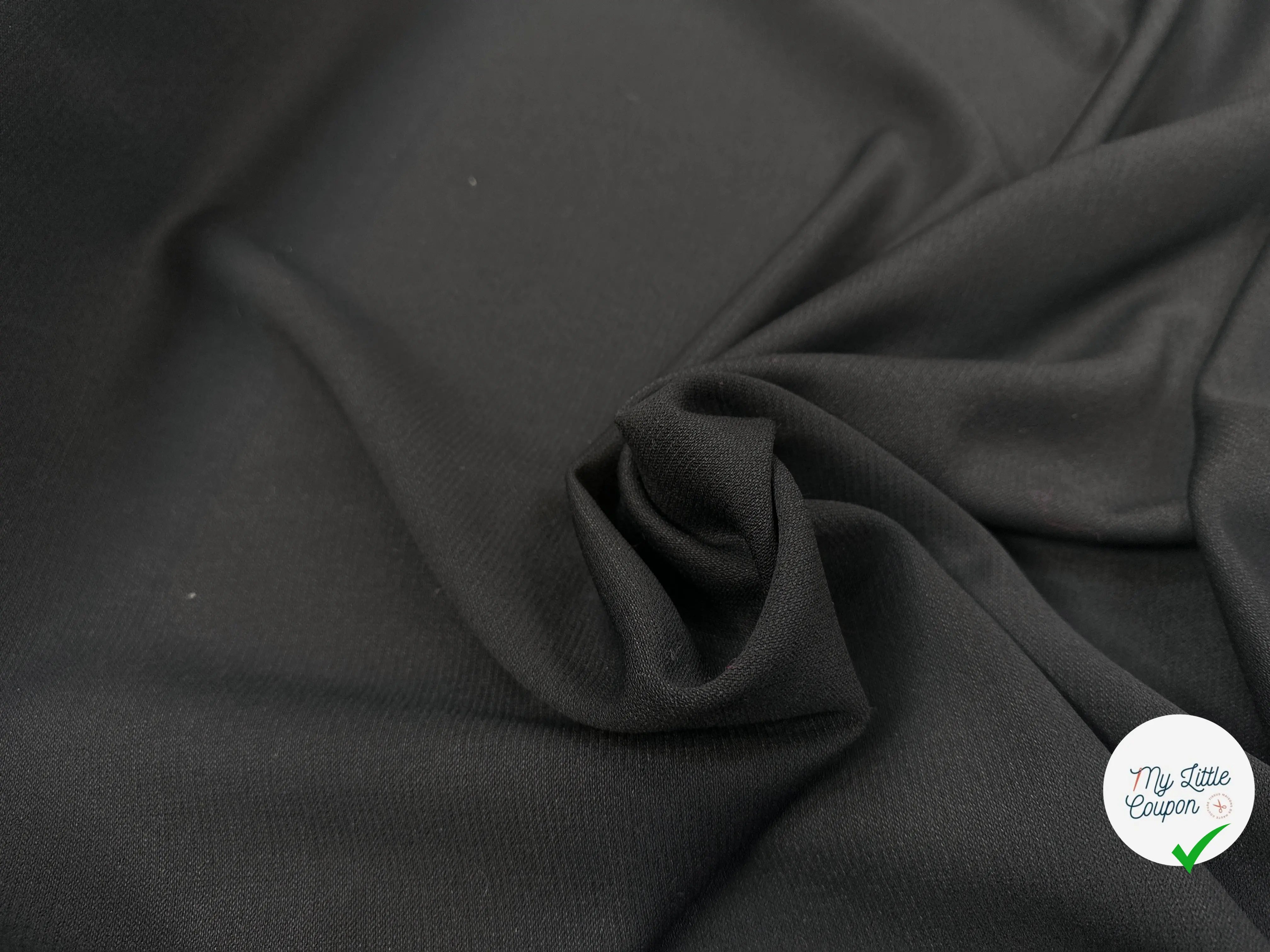 TOILE SOUPLE VISCOSE LAINE VIERGE NOIR ITALIE LEGERES RAYURES MSO