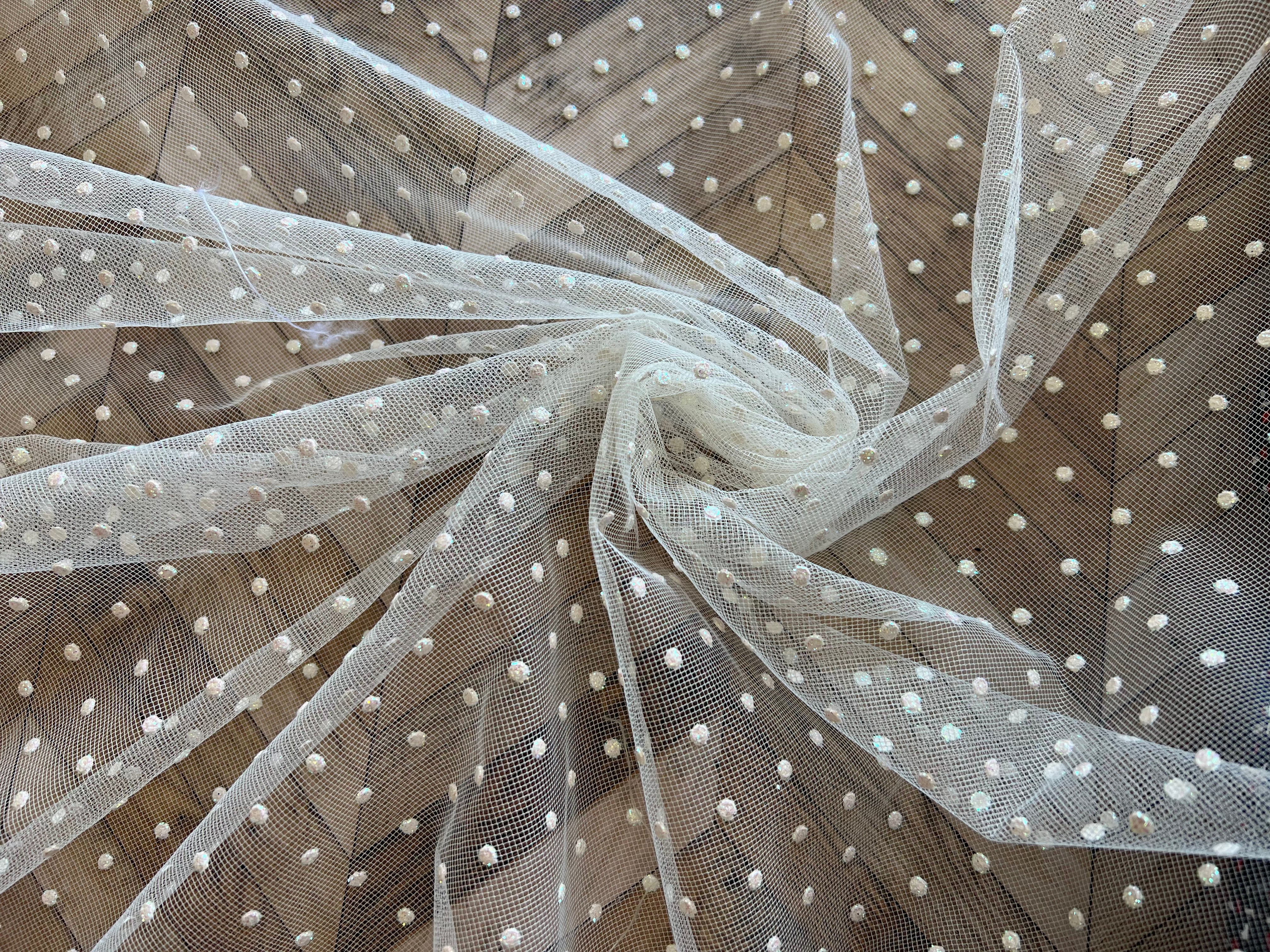 TULLE BLANC CASSÉ PLUMETIS IRISÉ ROSE - My Little Coupon