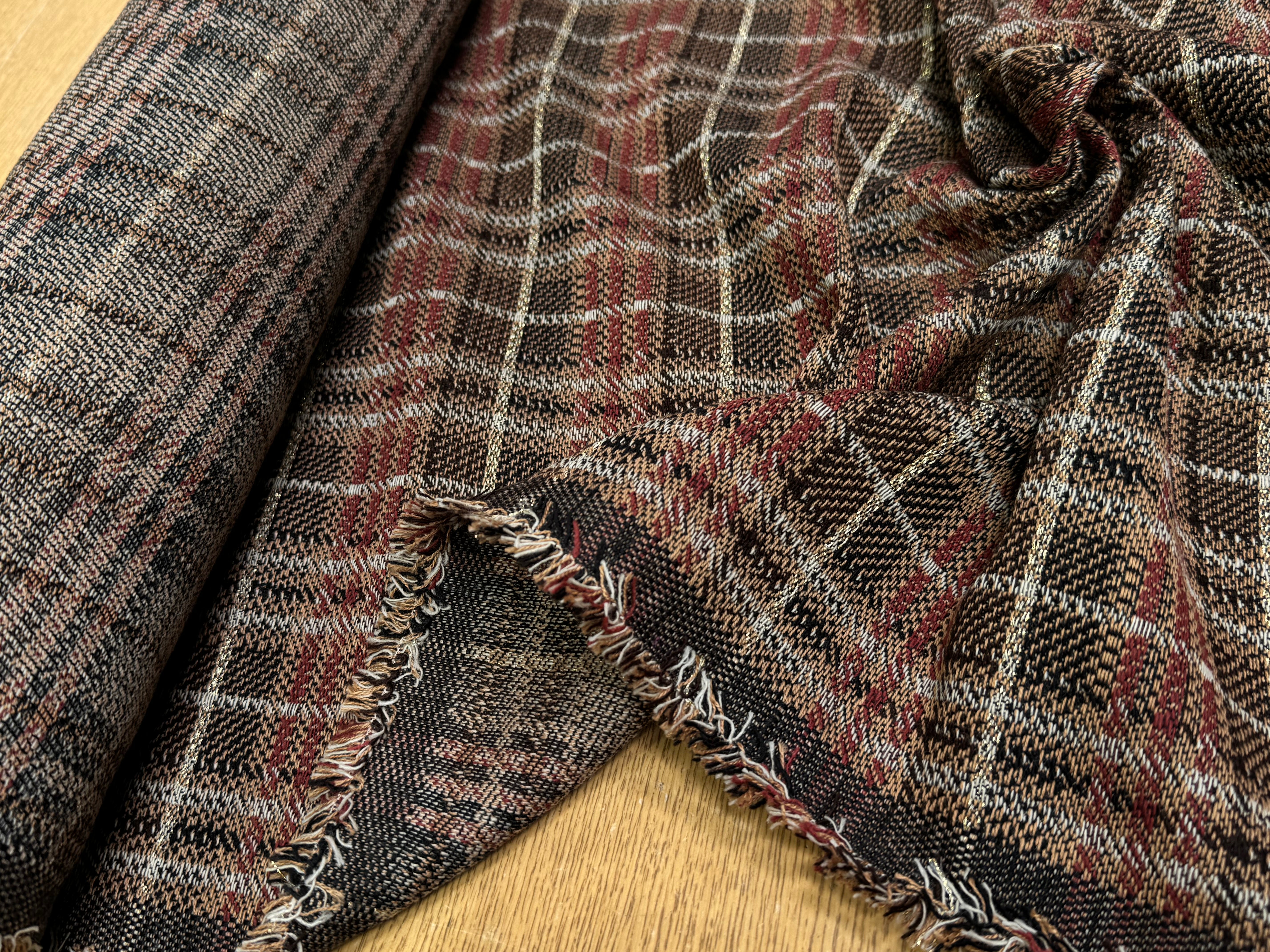 TWEED TRICOTÉ À CARREAUX MARRON ET BEIGE - My Little Coupon