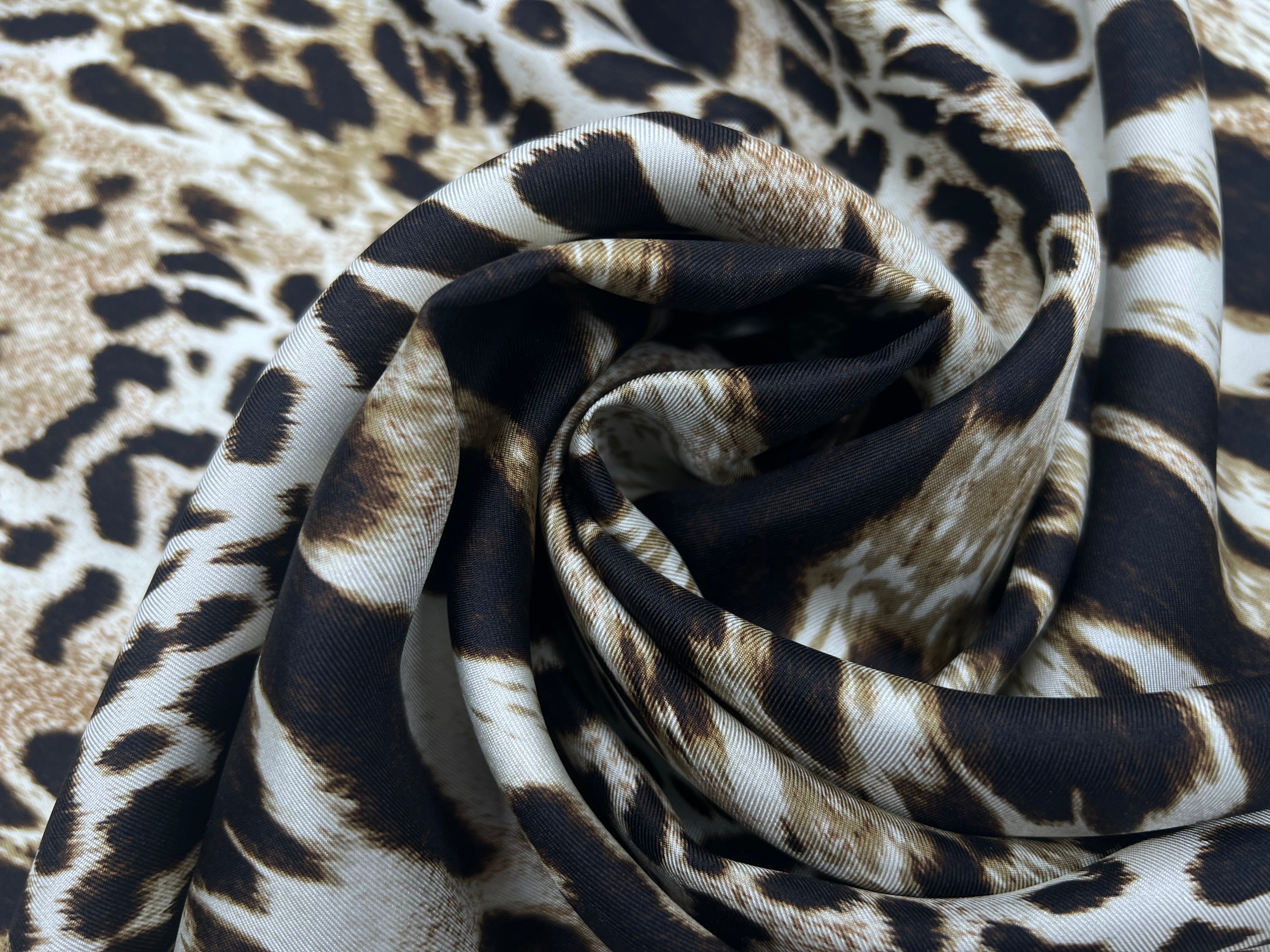 TWILL DE SOIE IMPRIME LÉOPARD SAVANNAH MSO