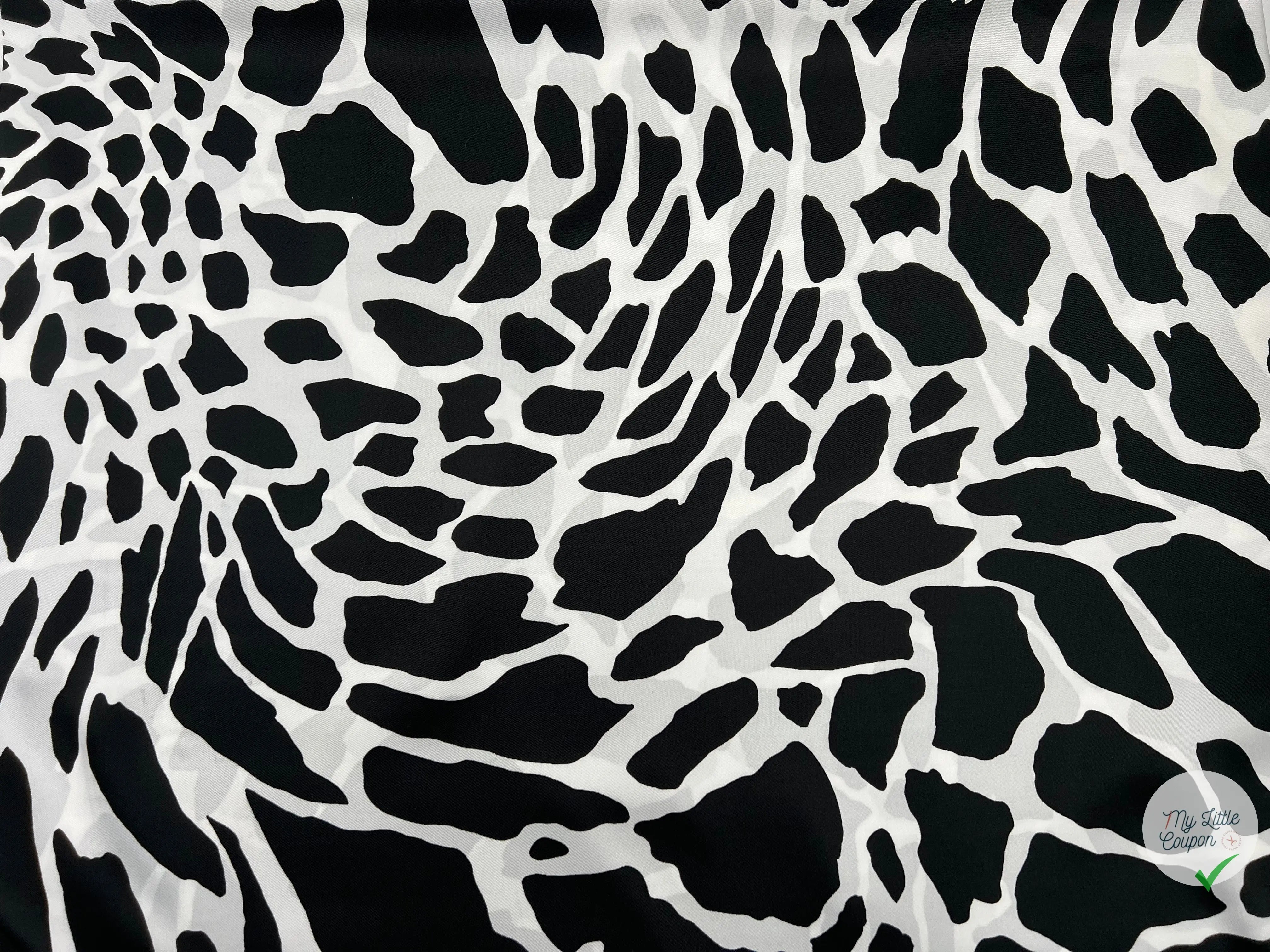 TWILL DE SOIE PETITE GIRAFE FOND BLANC OPTIQUE - My Little Coupon - tissu - coudre