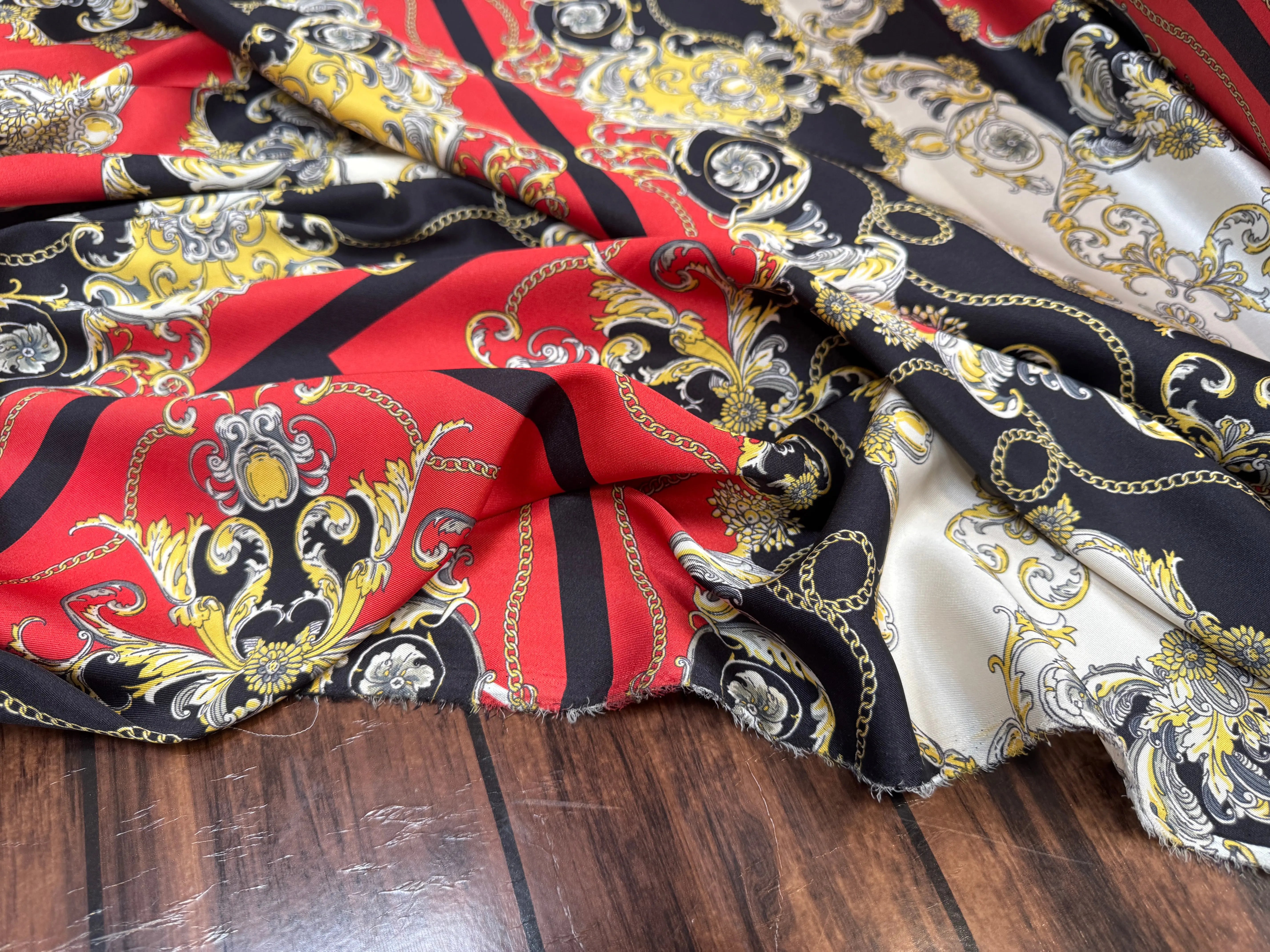 TWILL POLYESTER STYLE BAROQUE - My Little Coupon