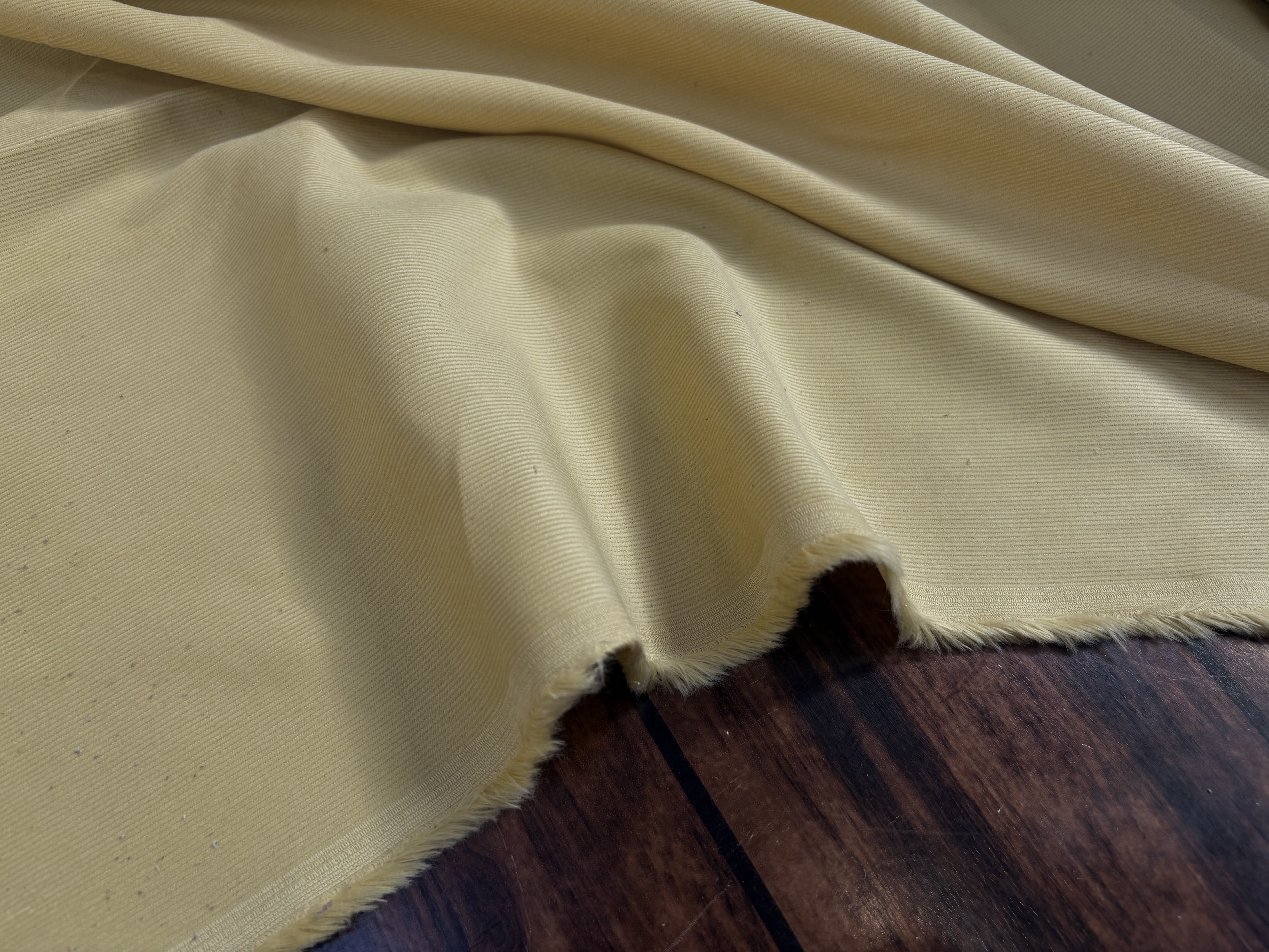 VELOURS 1000 RAIES UNI VANILLE 145 - My Little Coupon