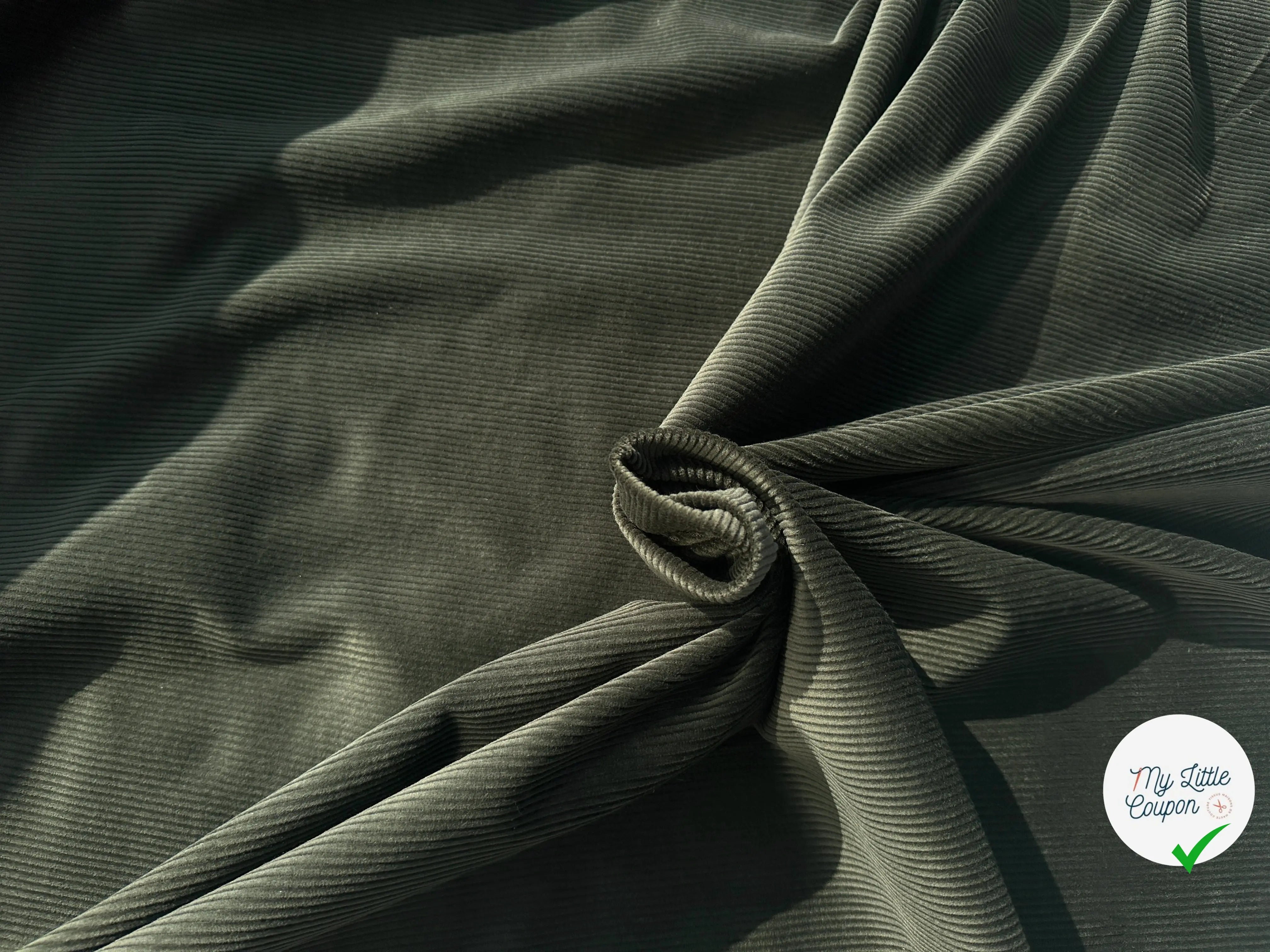 VELOURS CÔTELÉ CHIC VERT STRETCH MSO