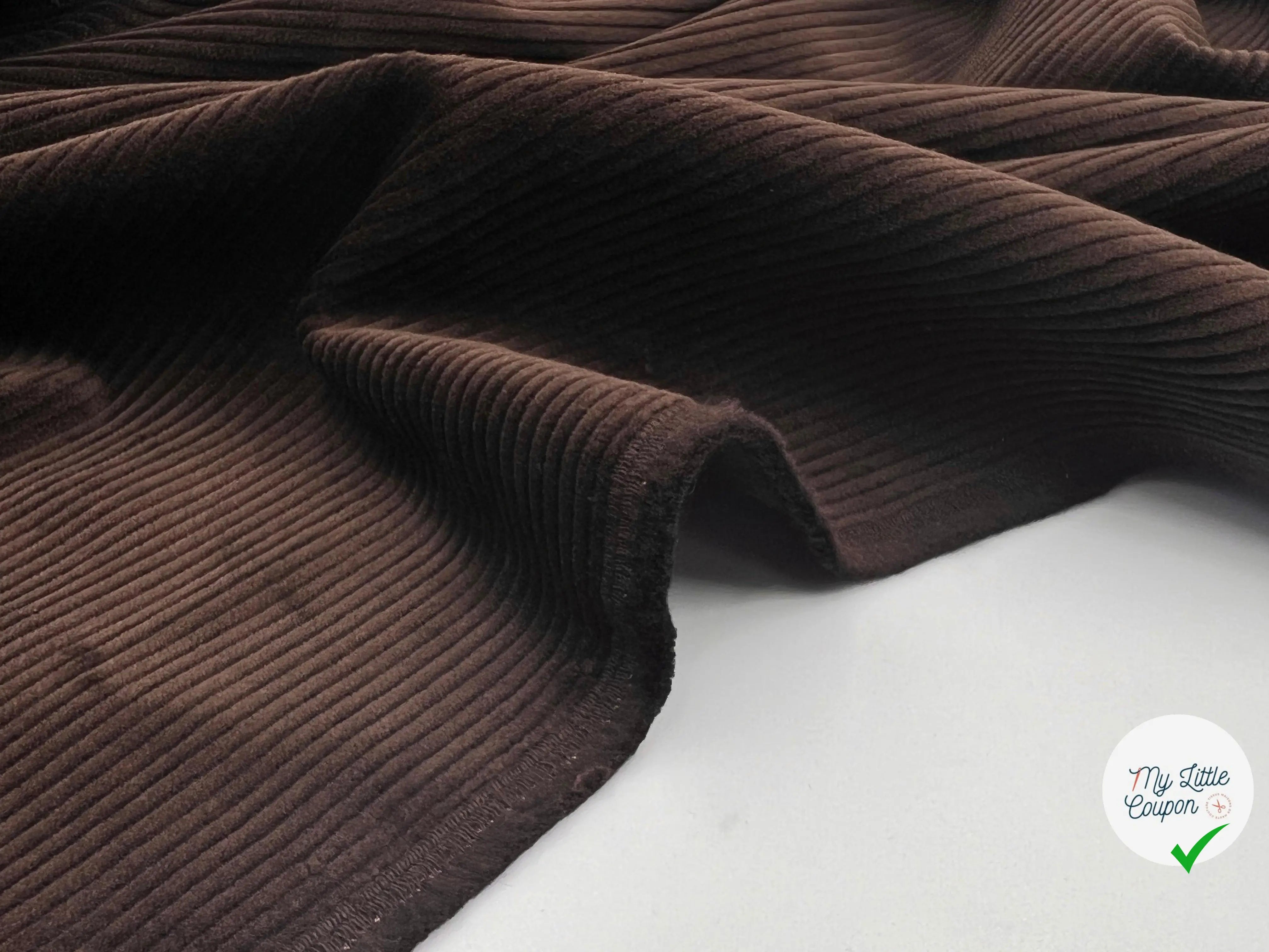 VELOURS CÔTELÉ 300 RAIES CHOCO - My Little Coupon - tissu - coudre