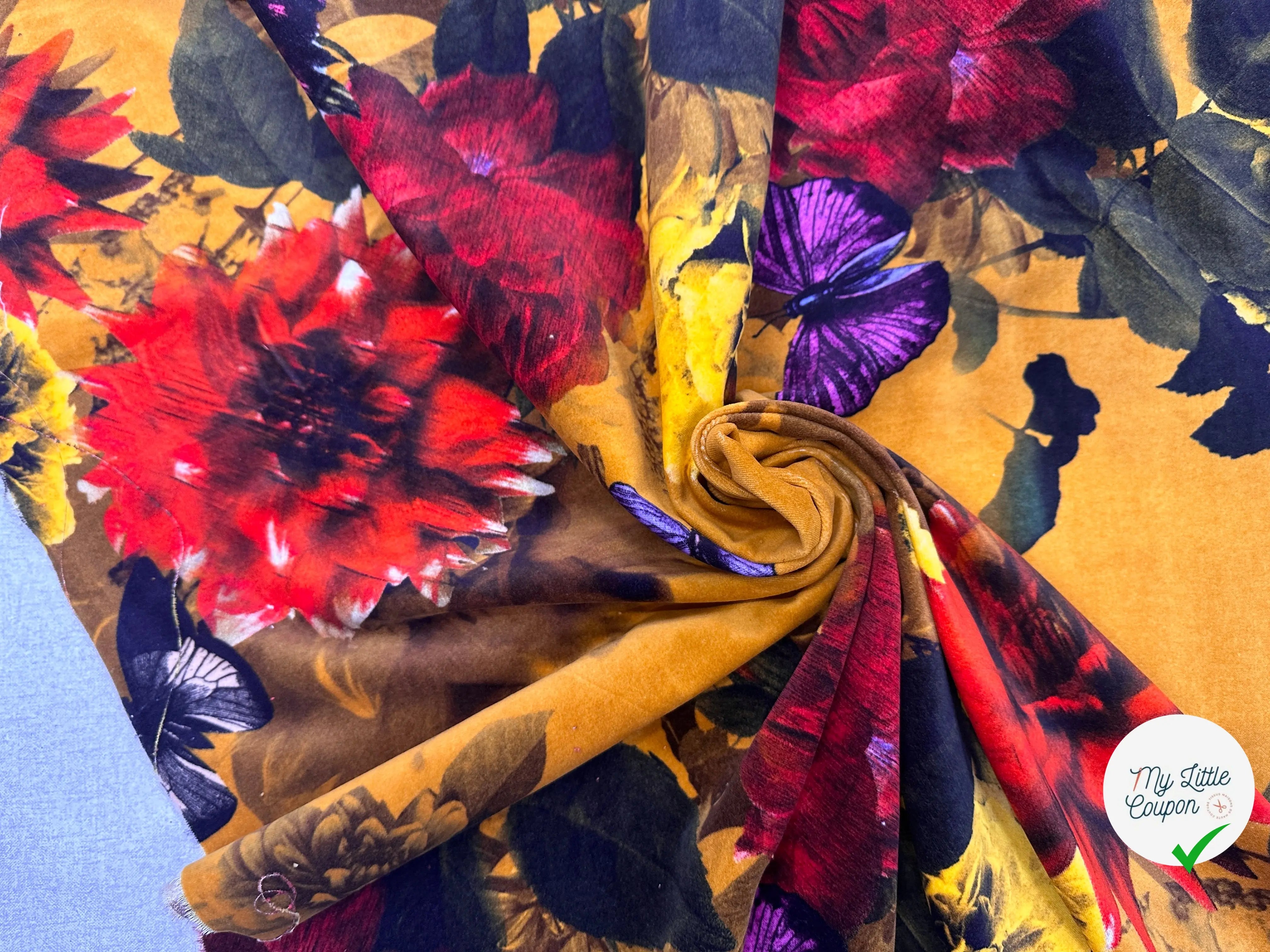 VELOURS DE COTON IMPRIMÉ FLORAL ET PAPILLONS MUSTARD MLC INTERN
