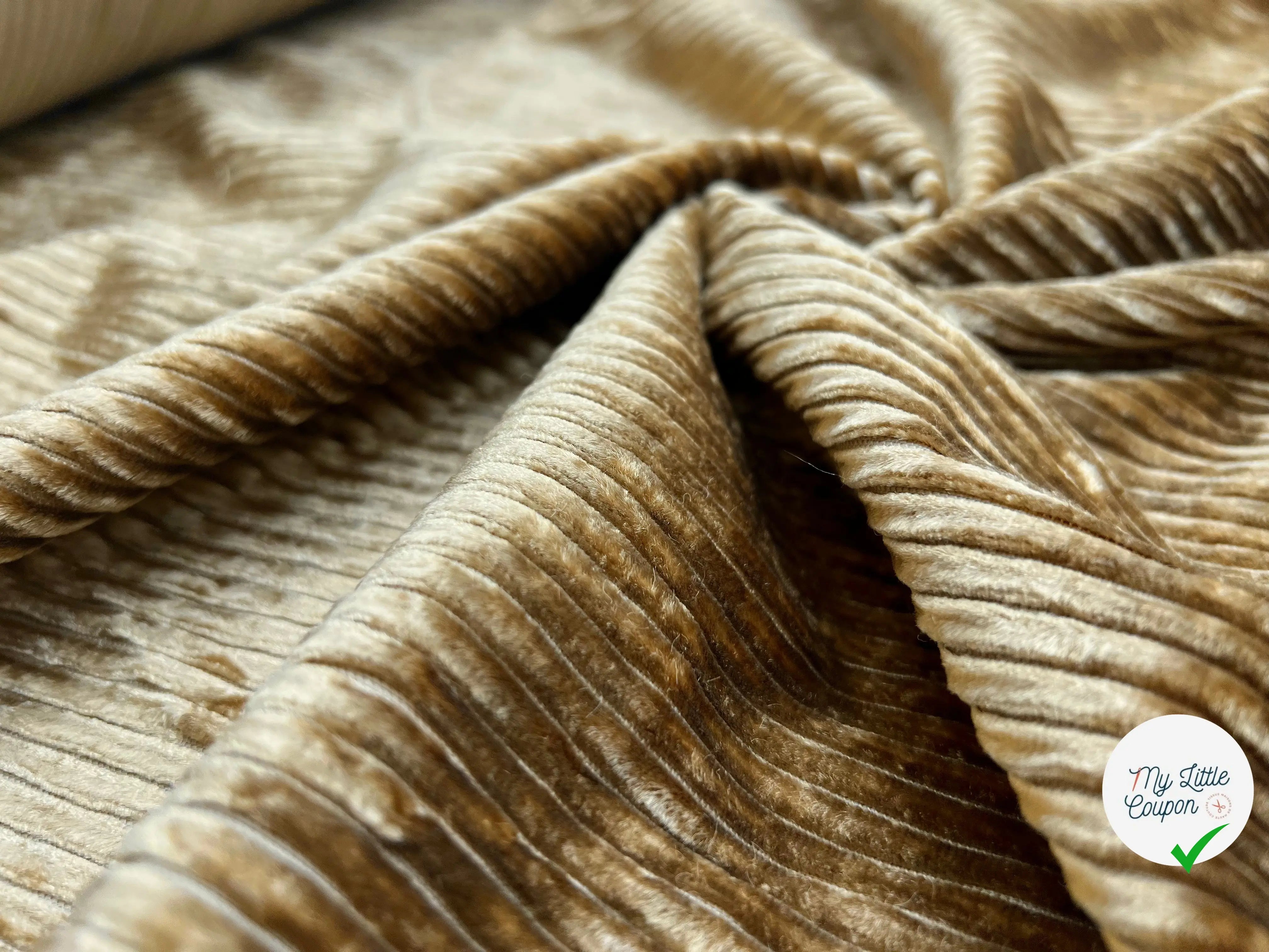 VELOURS PUEBLA SHINY MIEL DE CHATAIGNE - My Little Coupon - tissu - coudre