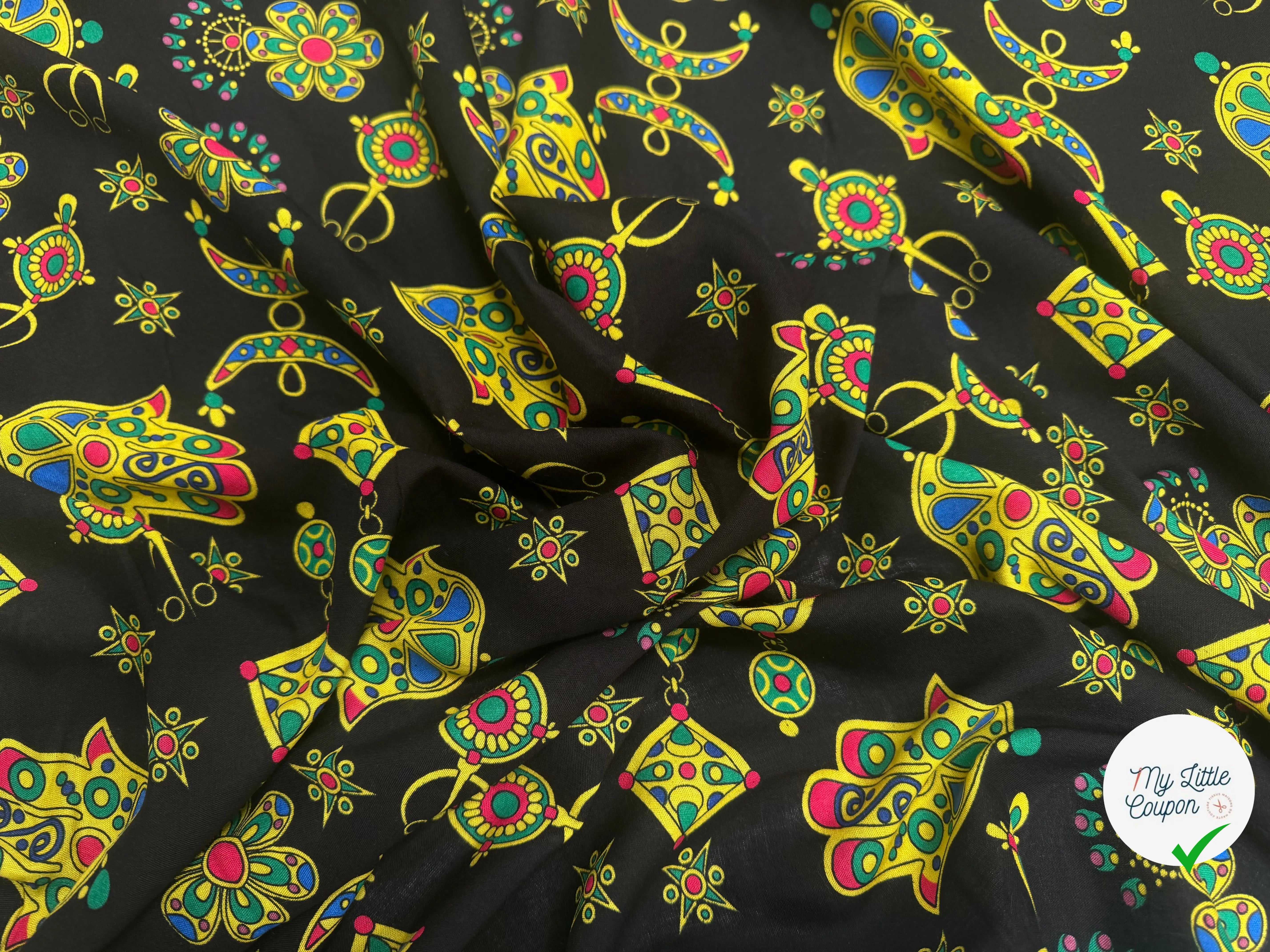 VISCOSE ARLEQUIN AVEC MOTIFS MAINS FOND NOIR - My Little Coupon