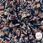 VISCOSE BUBBLE TISSU IMPRIMÉ FEUILLES BLEU MARINE - My Little Coupon