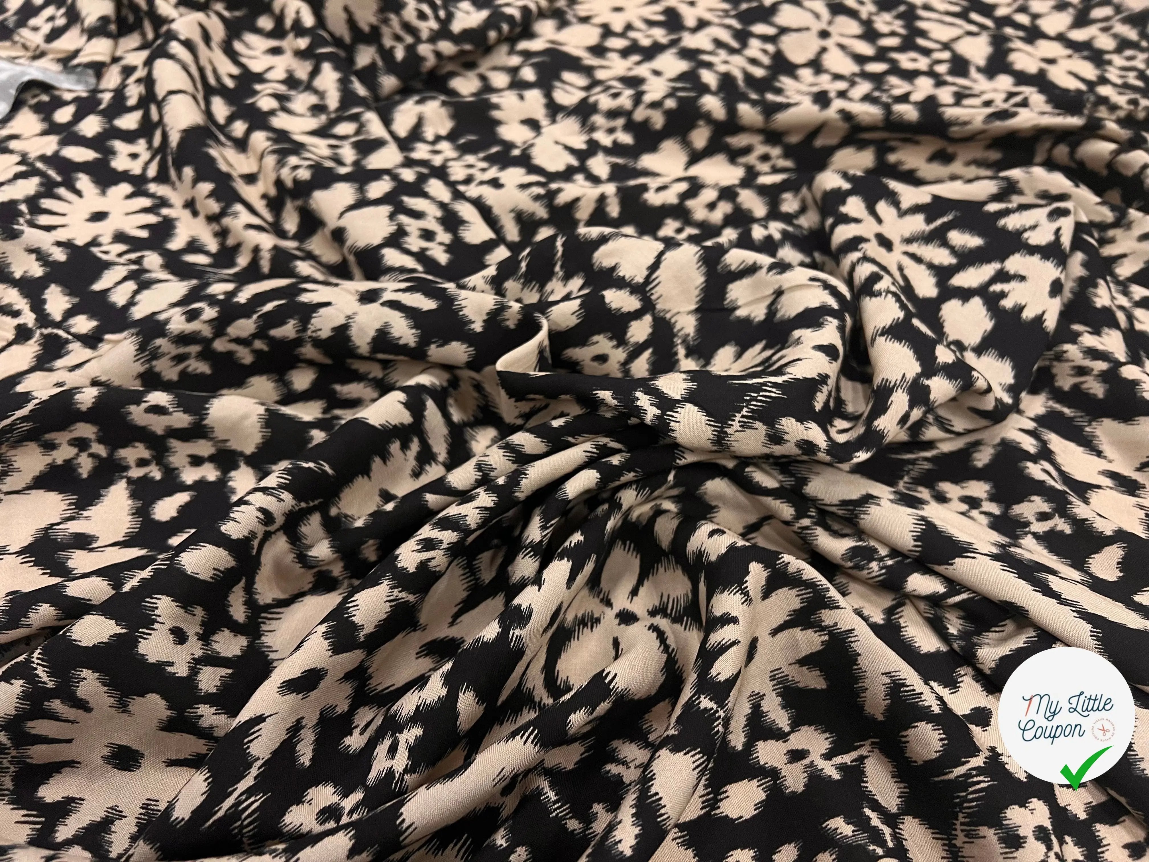 VISCOSE COROLLE NOIR ET BLANC - My Little Coupon