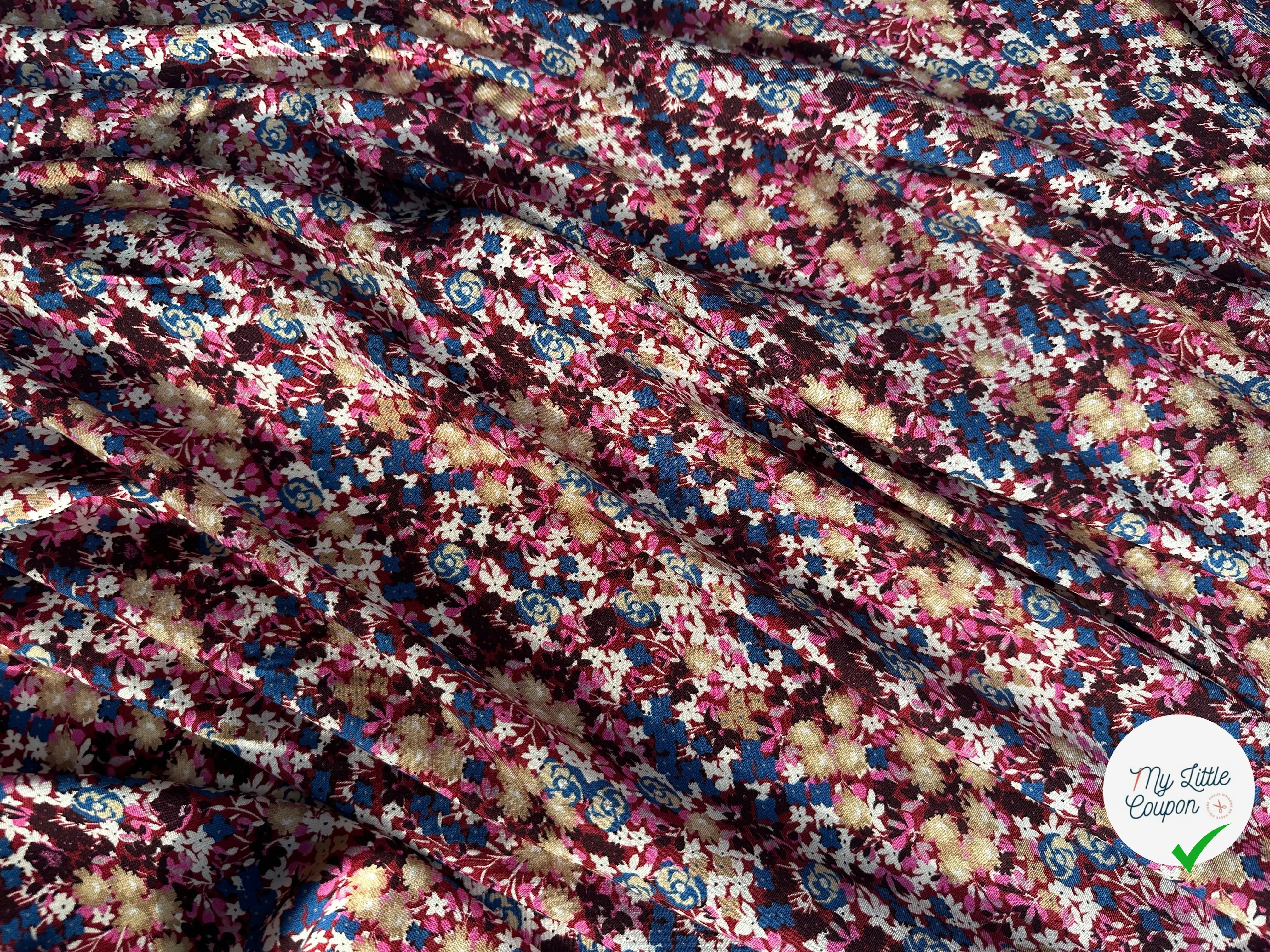 VISCOSE DE FLEURS TENDANCE ROSE MAIS SOBRE MLC INTERN