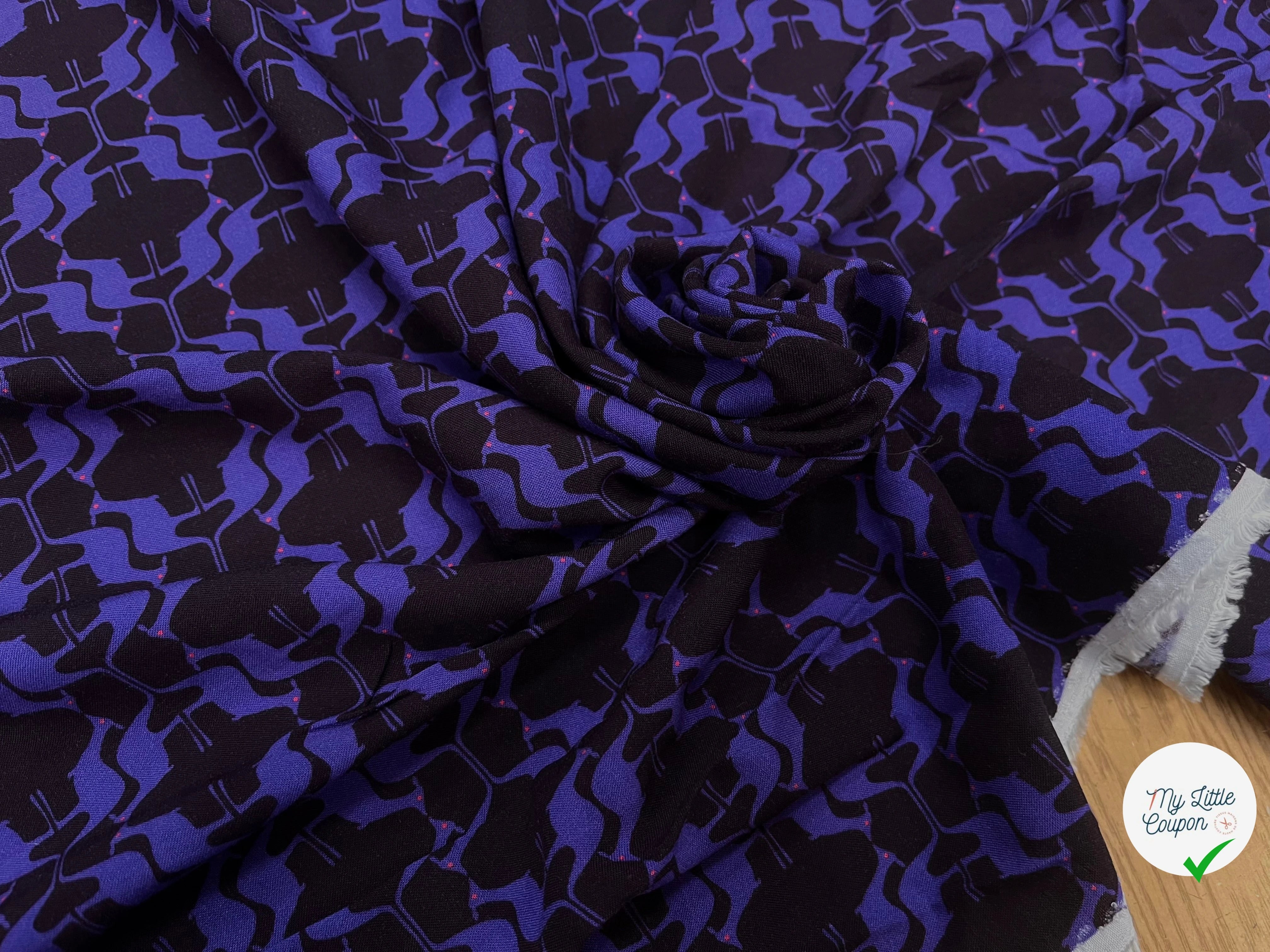 VISCOSE DOUCE MOTIF KANGOUROU BLEU FOND NOIR - My Little Coupon