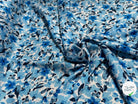 VISCOSE FLUIDE FOND BLANC MOTIFS FLORAUX BLEU - My Little Coupon