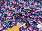 VISCOSE FLUIDE FOND VIOLET MOTIFS FEUILLAGES BLEU NOIR - My Little Coupon