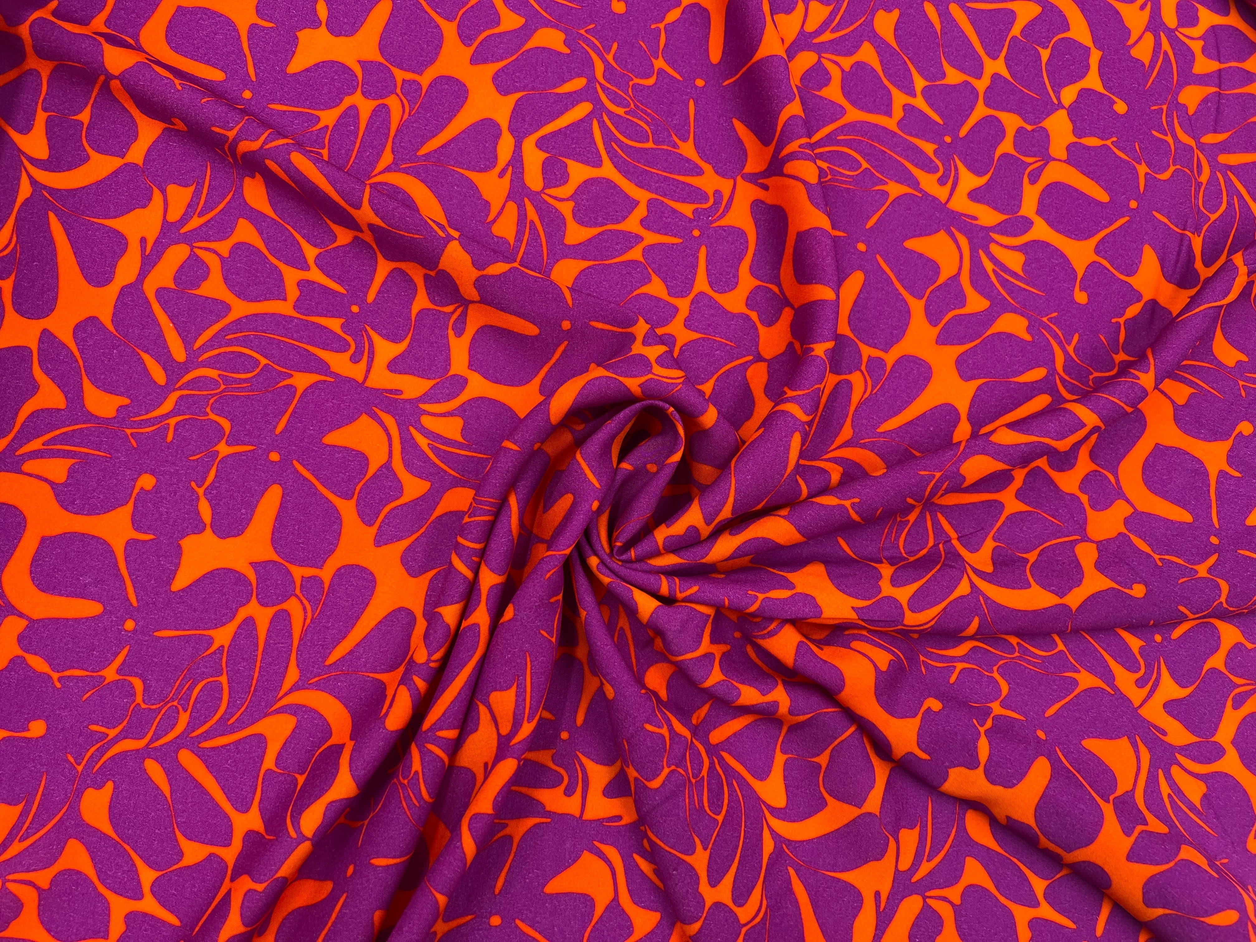 VISCOSE IMPRIMÉE FLEURS VIOLETTES SUR LIT D'ORANGE MSO