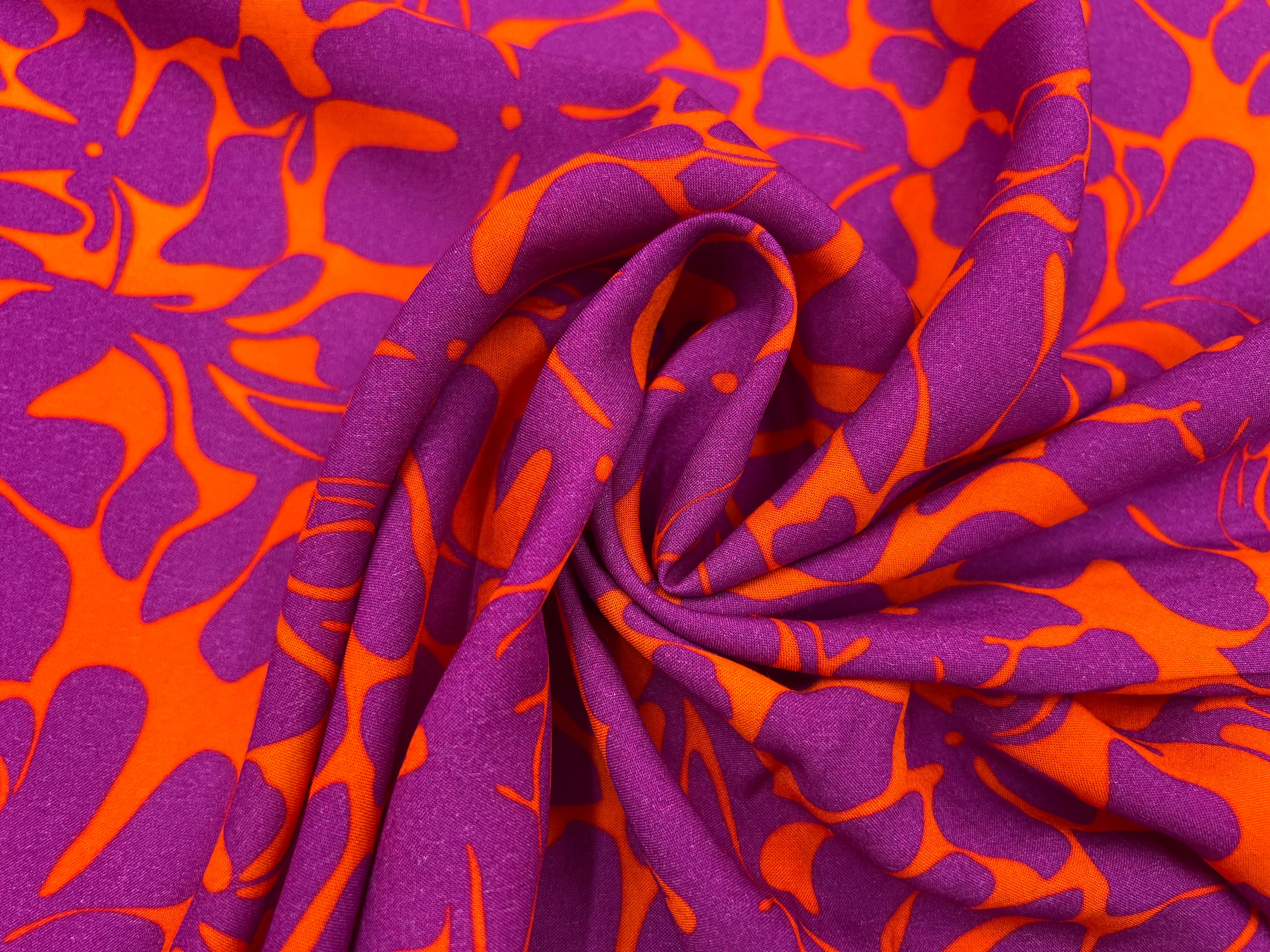 VISCOSE IMPRIMÉE FLEURS VIOLETTES SUR LIT D'ORANGE MSO