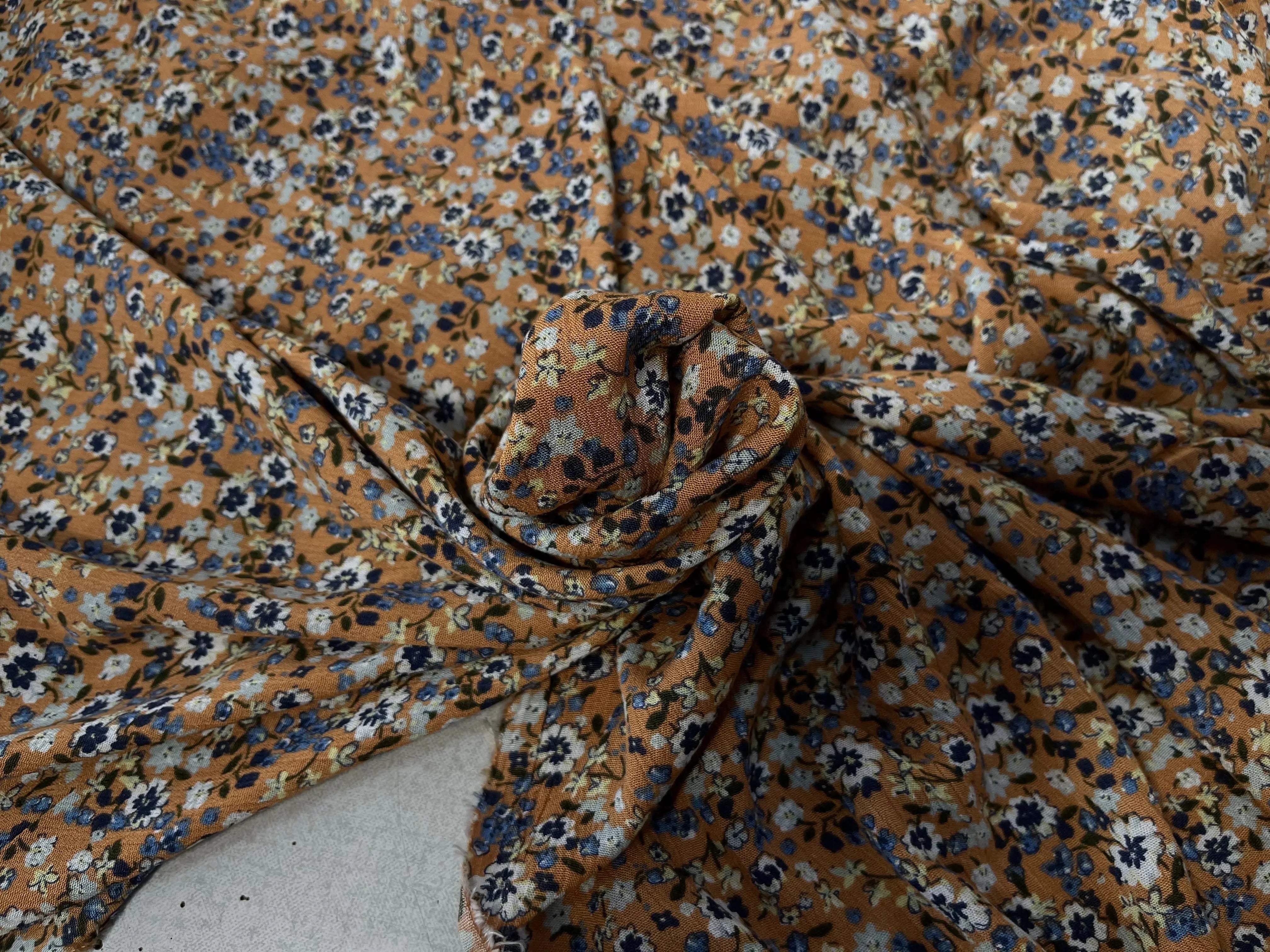 VISCOSE IMPRIMÉE PETITES FLEURS - My Little Coupon